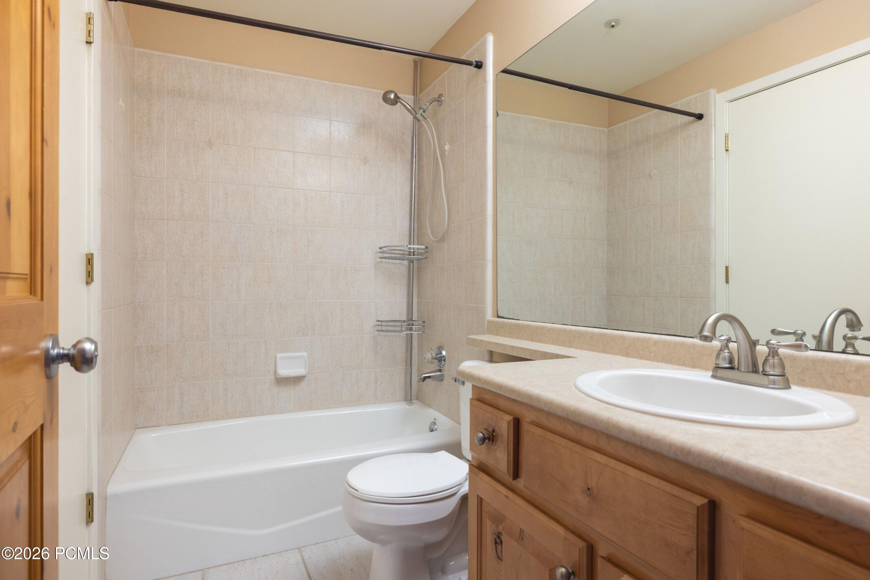 1600 W Pinebrook Boulevard Bldg E/Apt E7