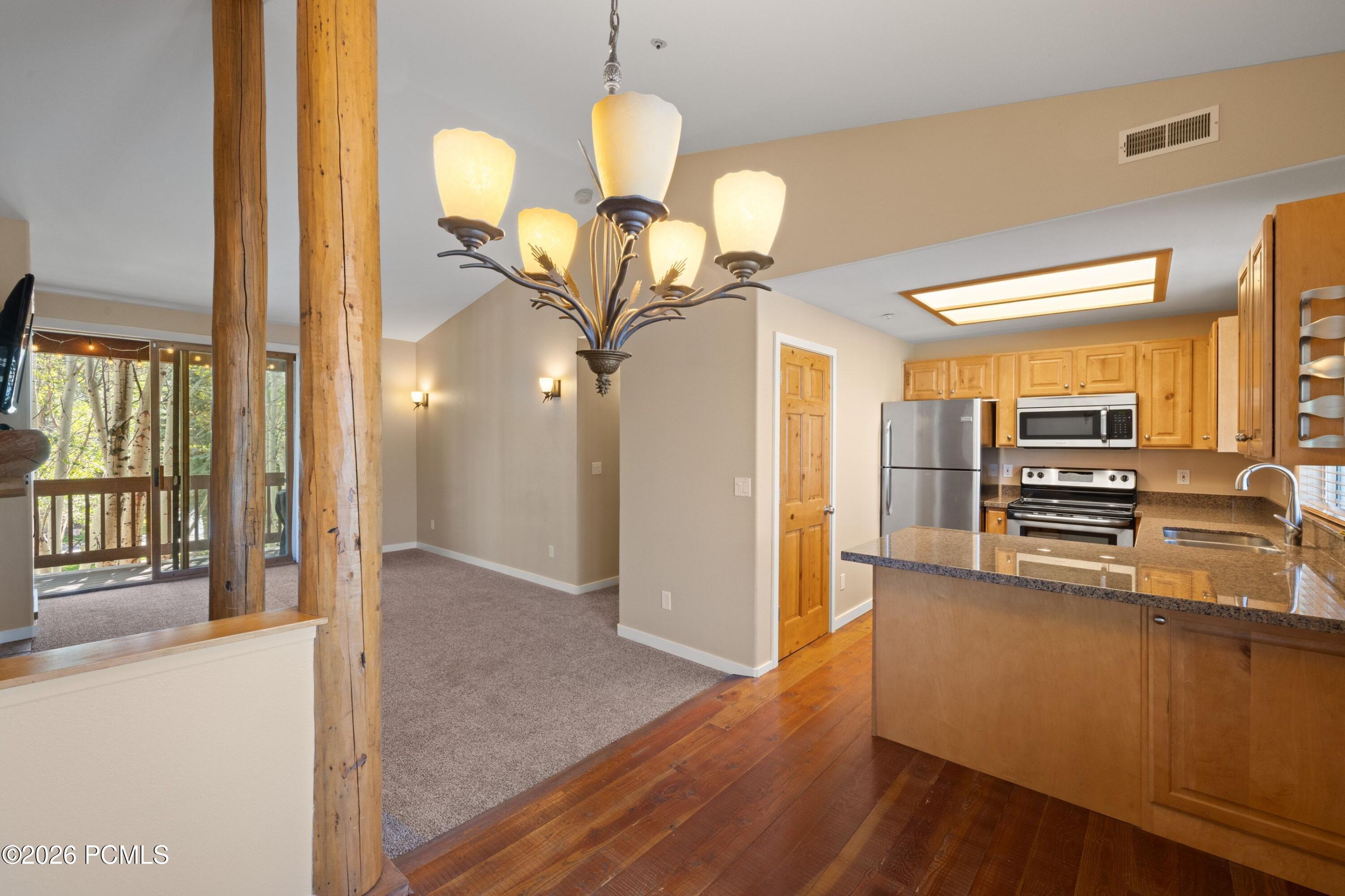 1600 W Pinebrook Boulevard Bldg E/Apt E7