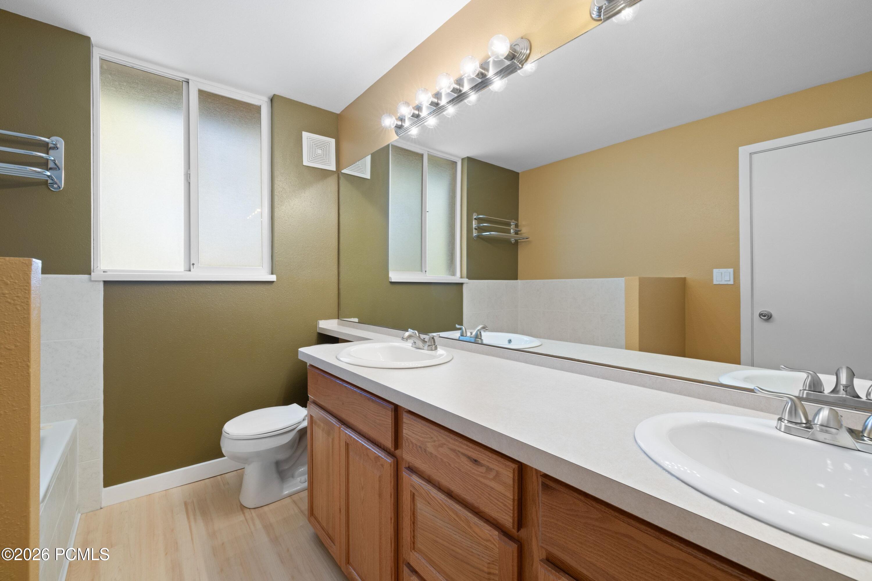 1600 W Pinebrook Boulevard Bldg E/Apt E7
