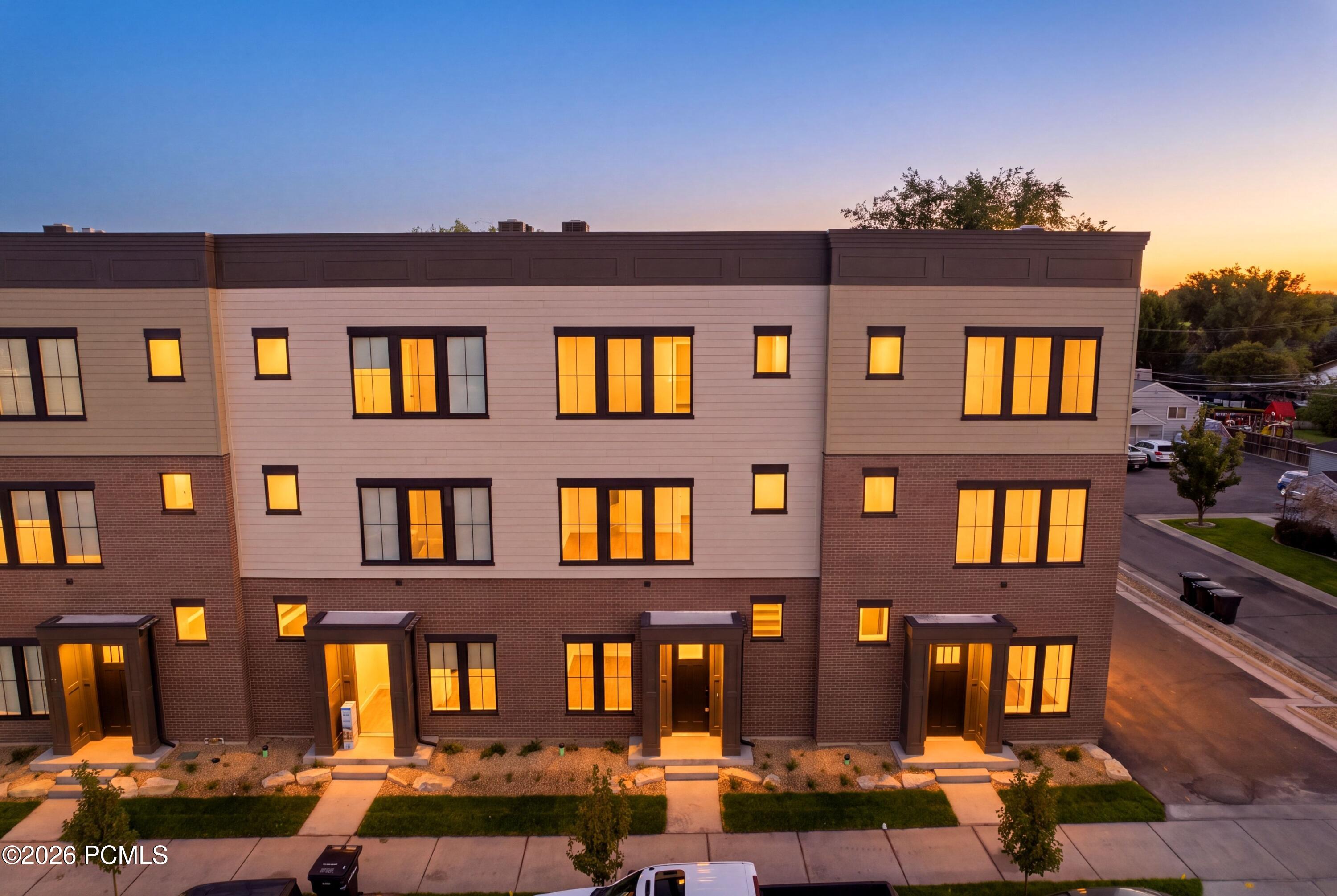 23 N 1000 West