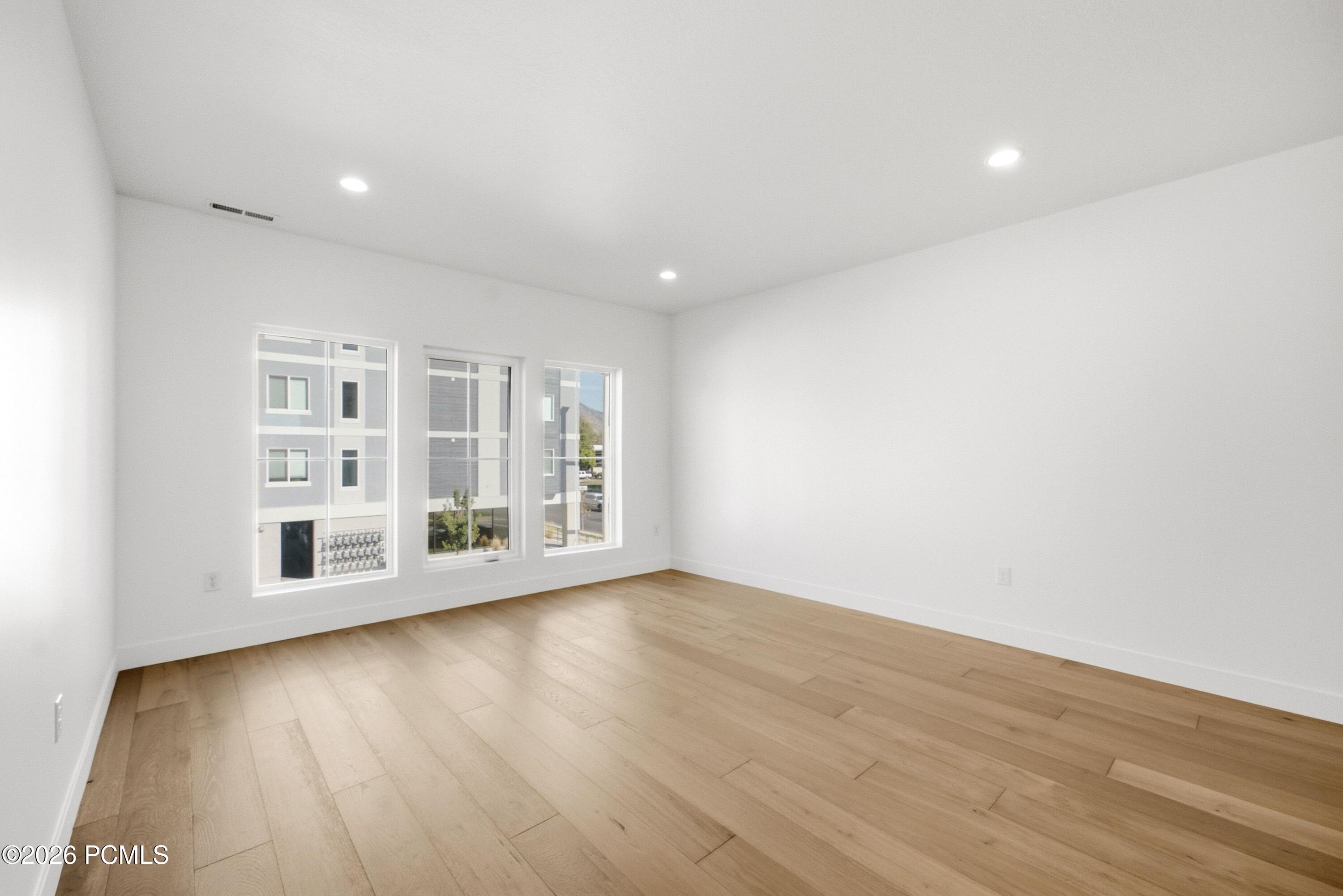 23 N 1000 West