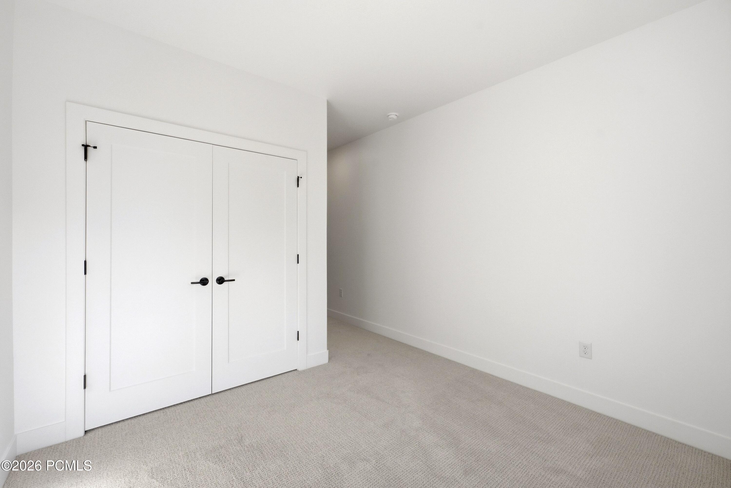 23 N 1000 West