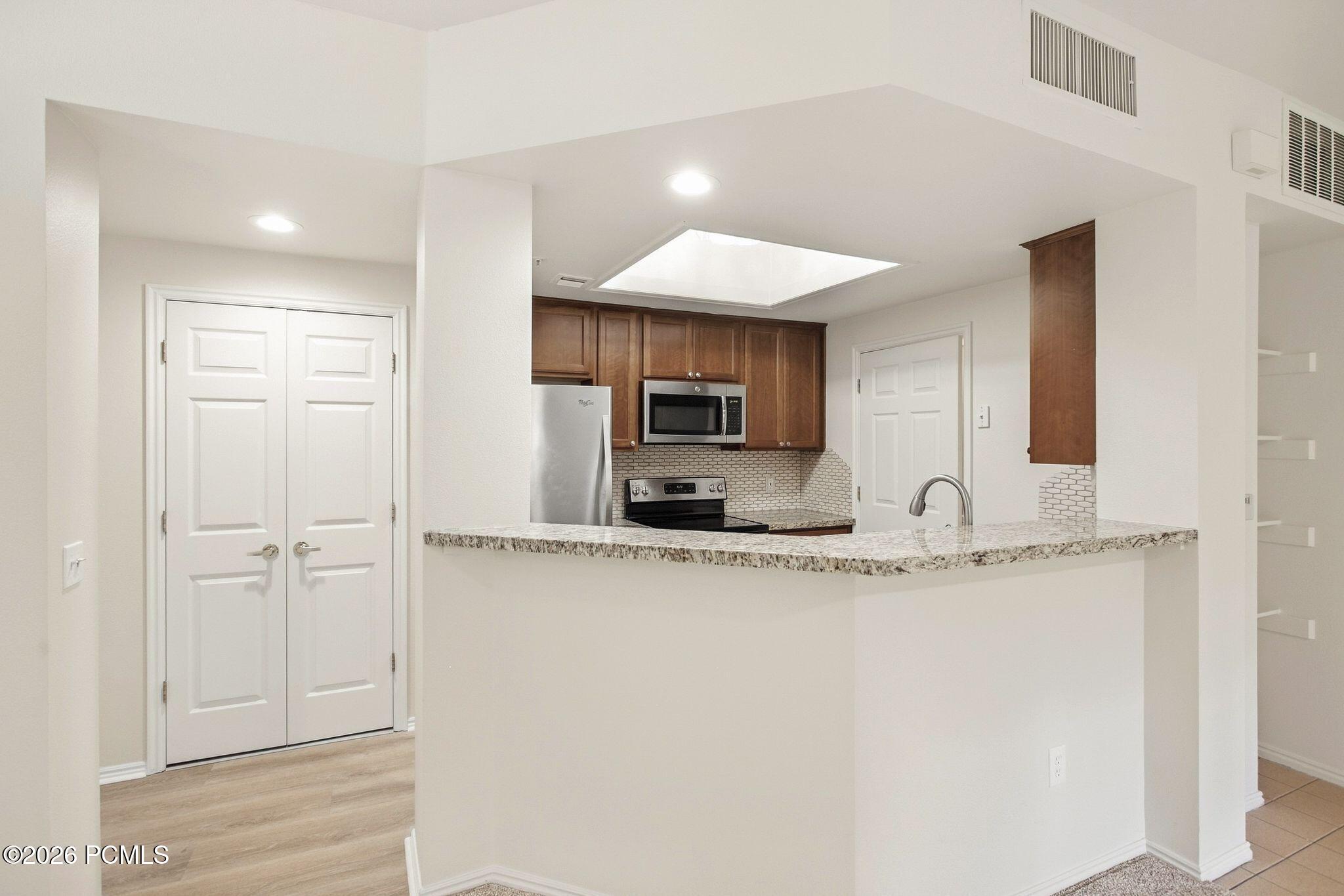 900 W Bitner Road Apt B14