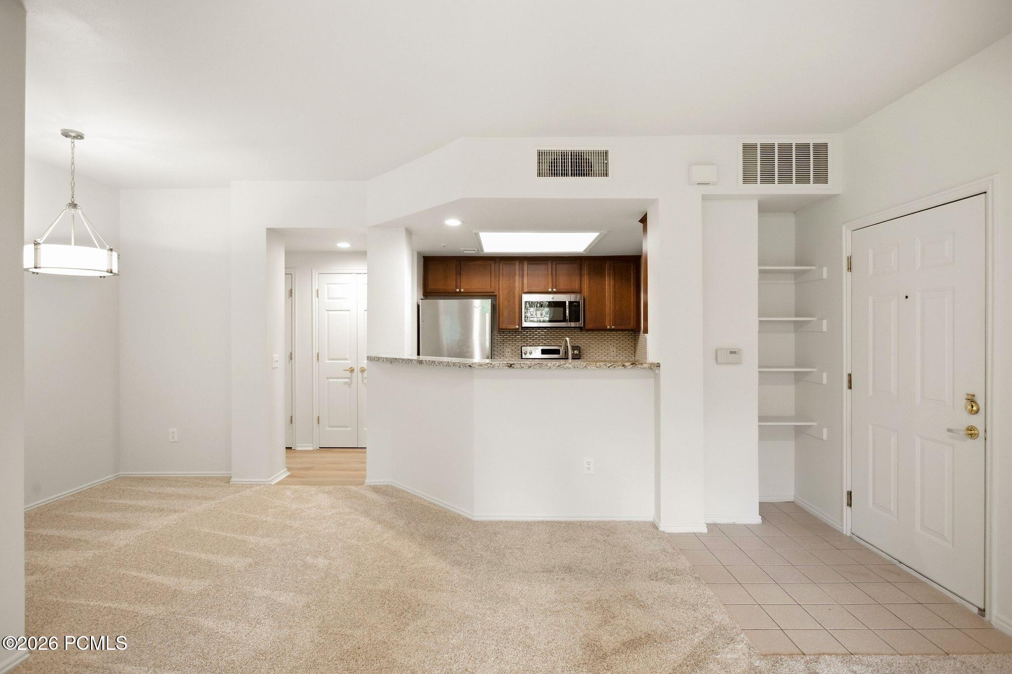 900 W Bitner Road Apt B14