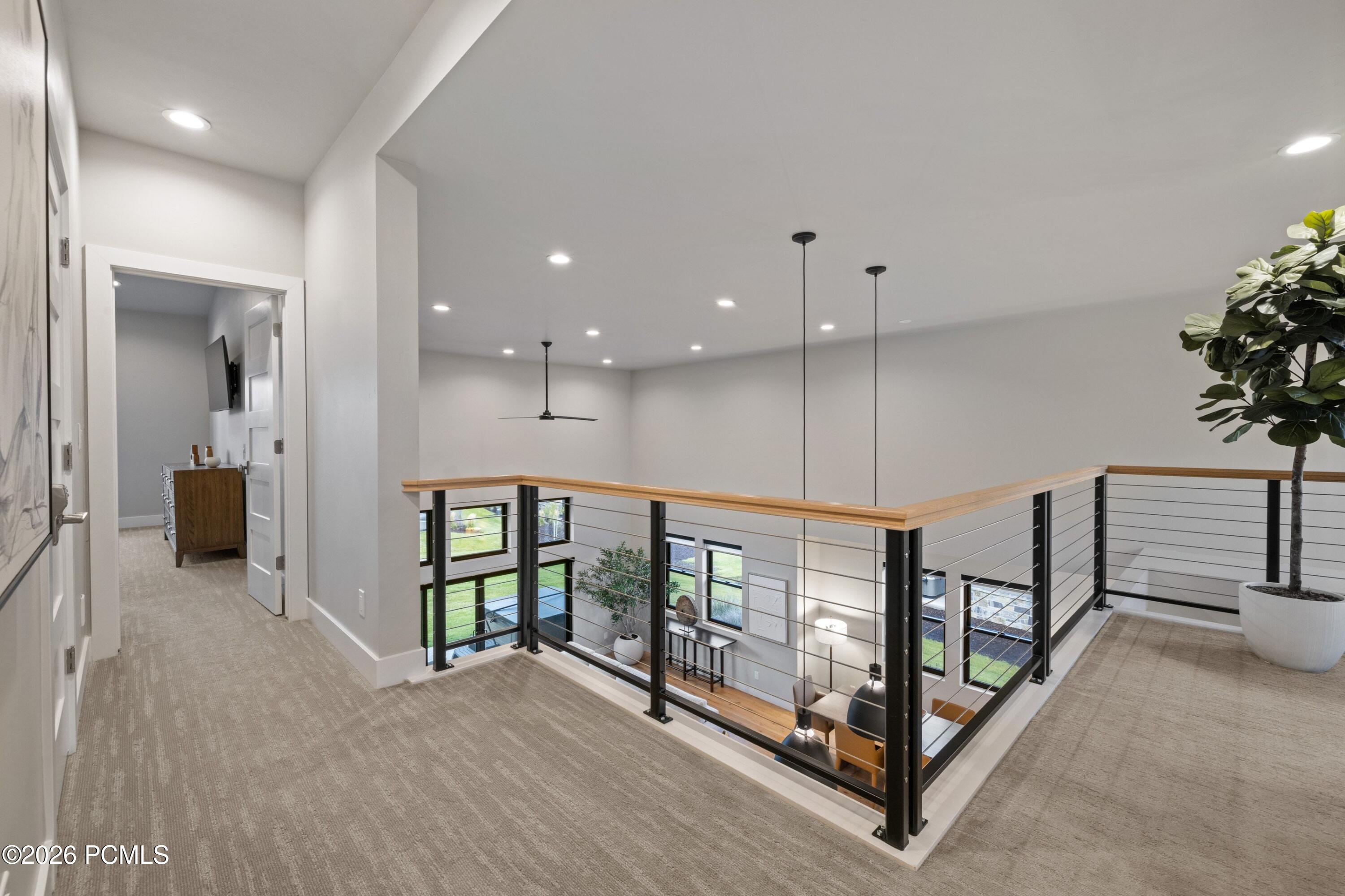 1012 W Vissen Way 78