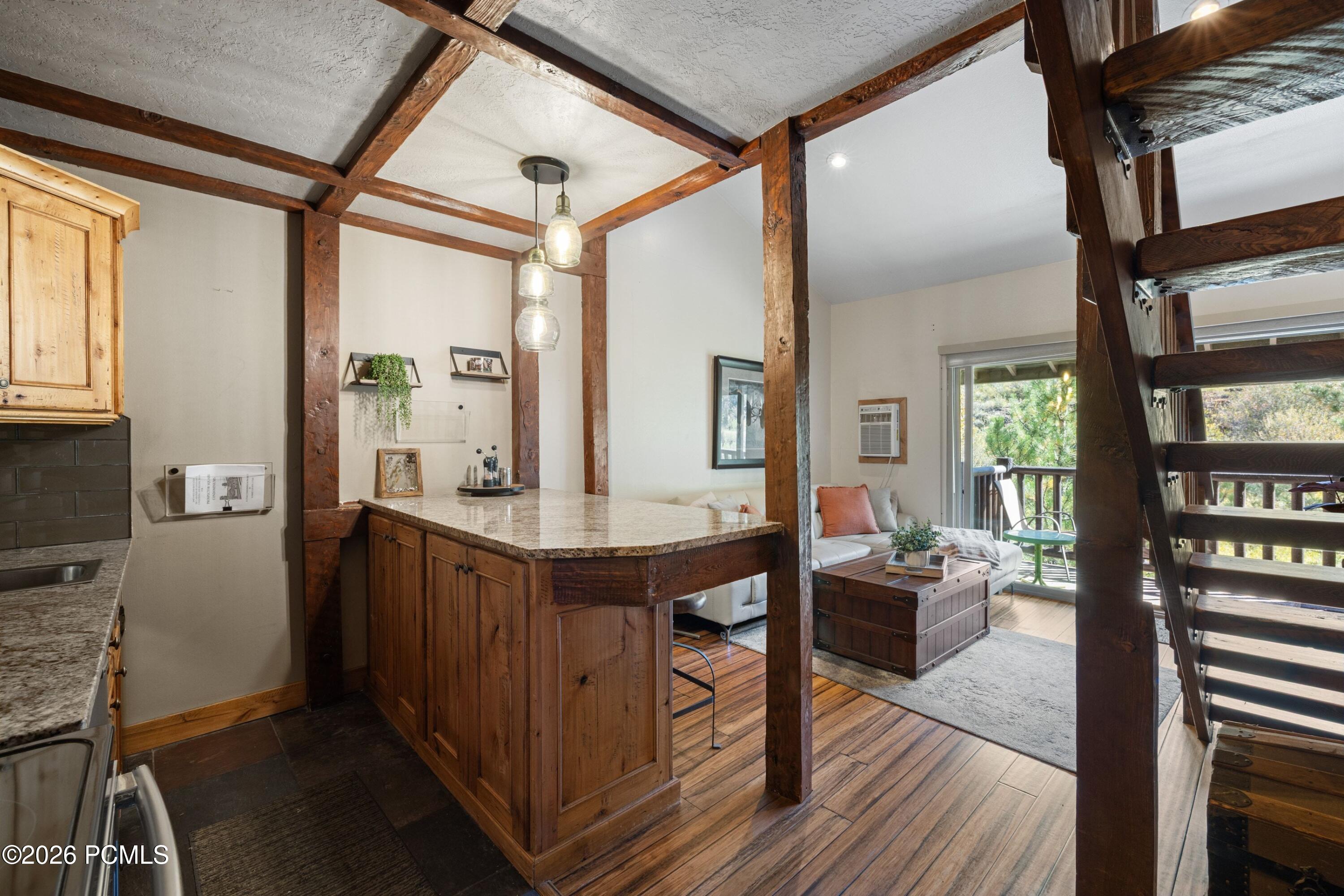 2305 Sidewinder Drive 934