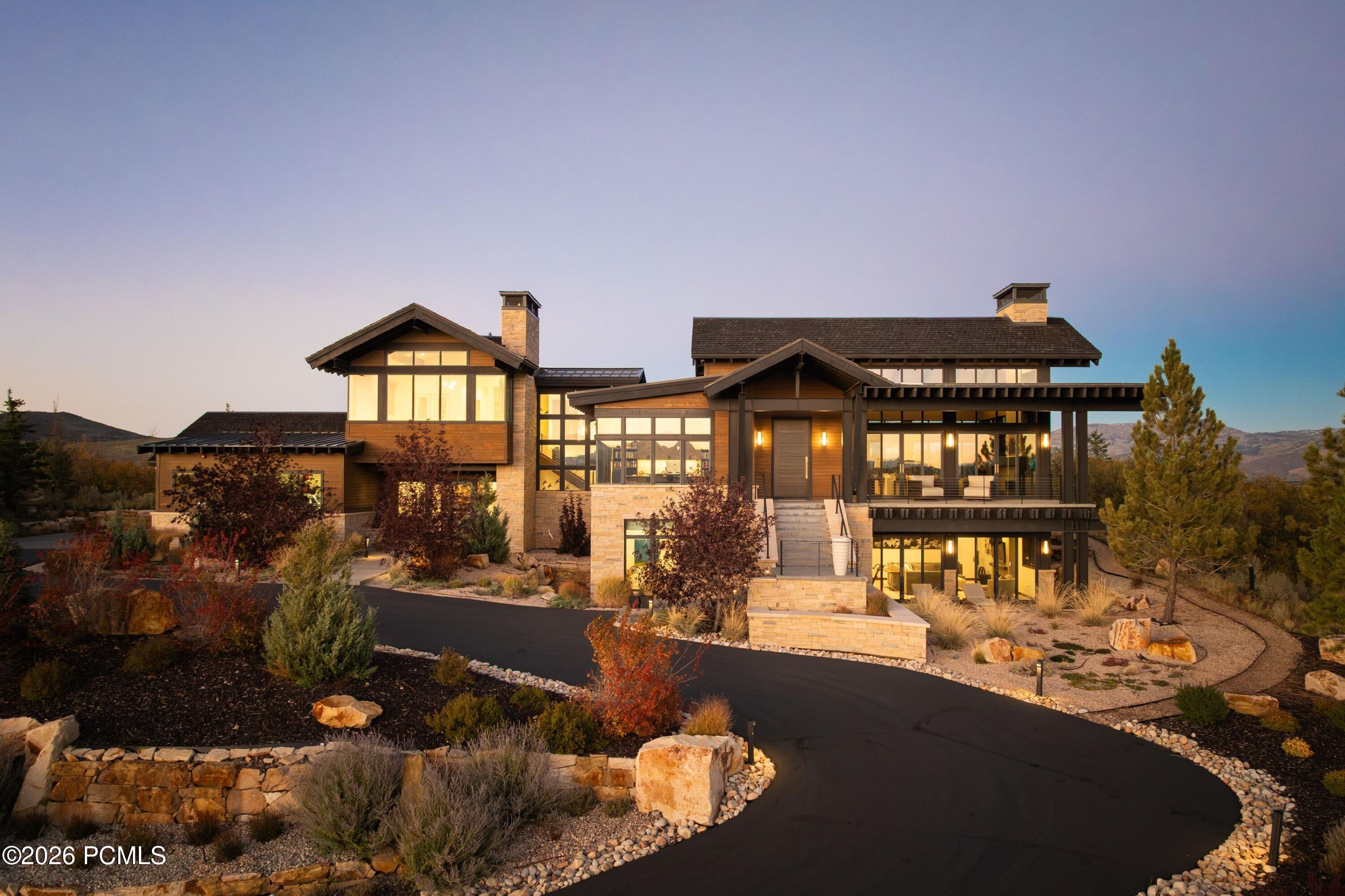 2885 Ridgeway Drive