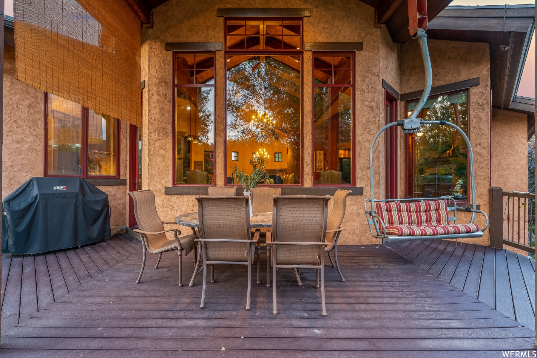 2702 ESTATES DR
