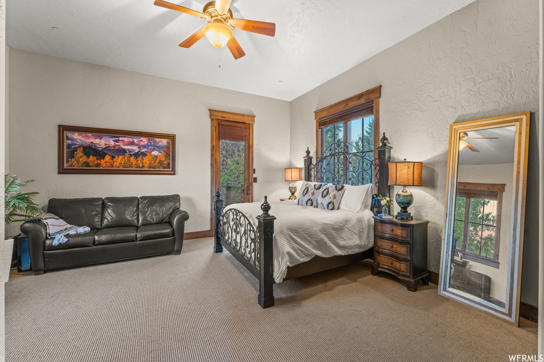 2702 ESTATES DR