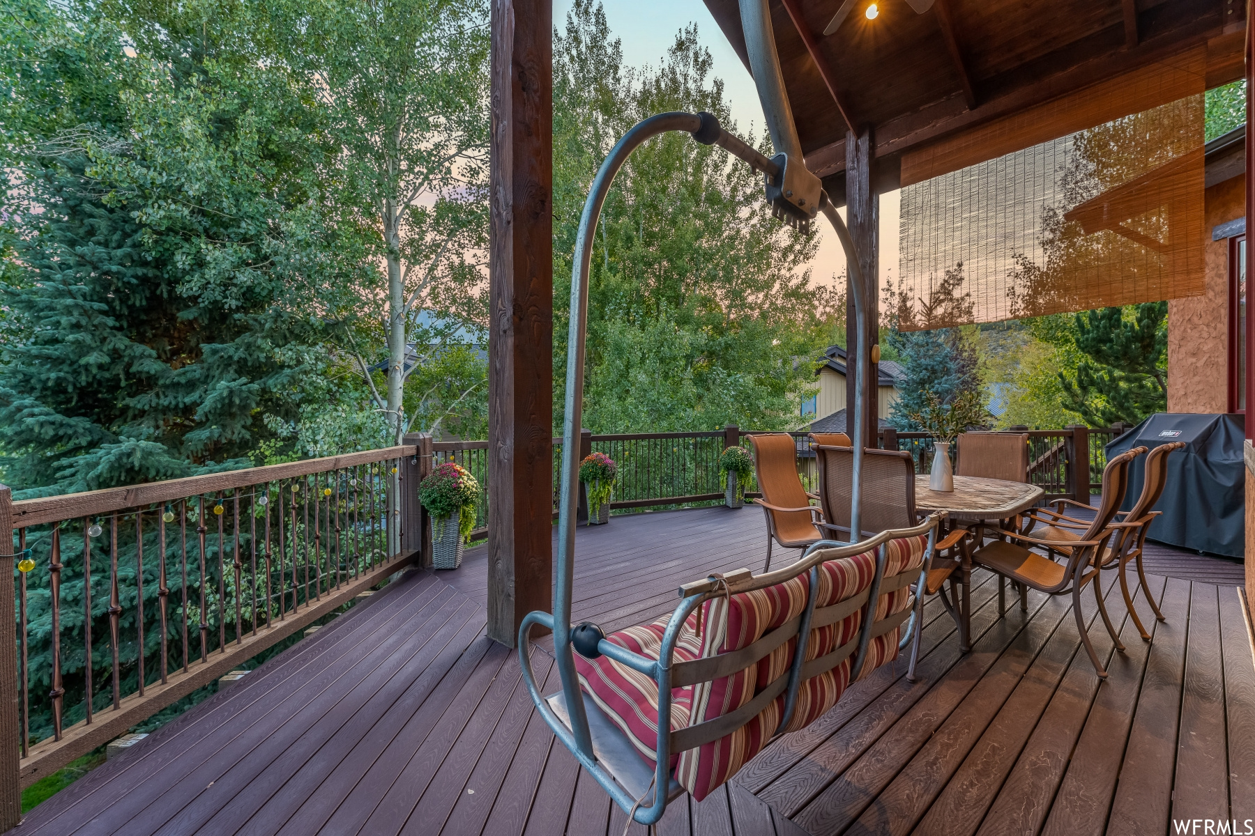 2702 ESTATES DR