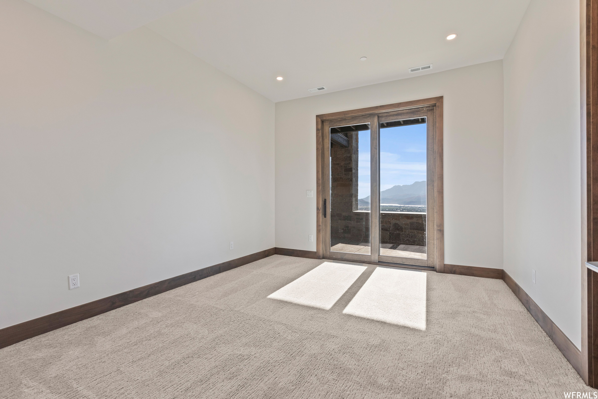 1417 N GOLD MOUNTAIN CIR #467