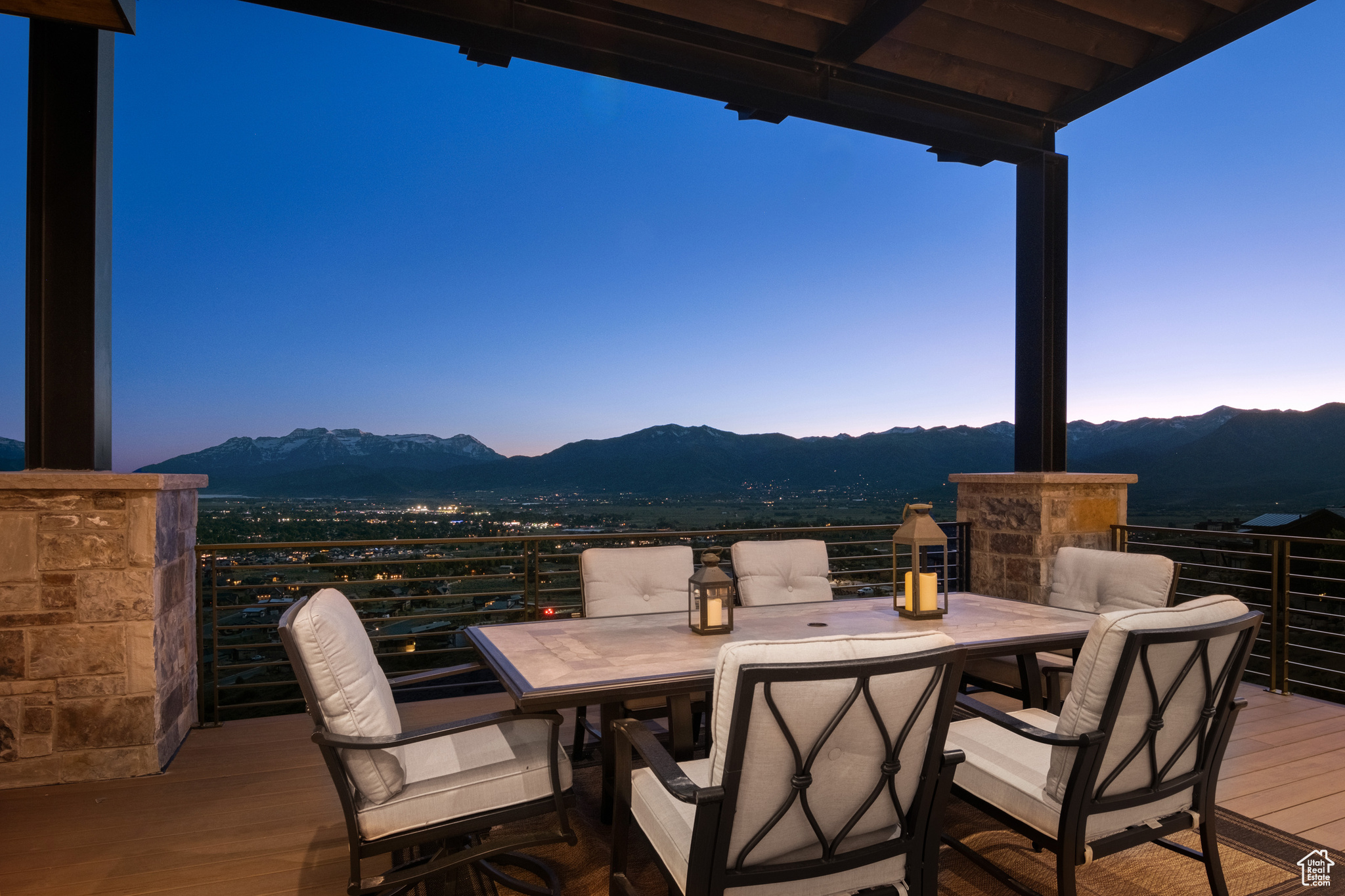 1417 N GOLD MOUNTAIN CIR #467
