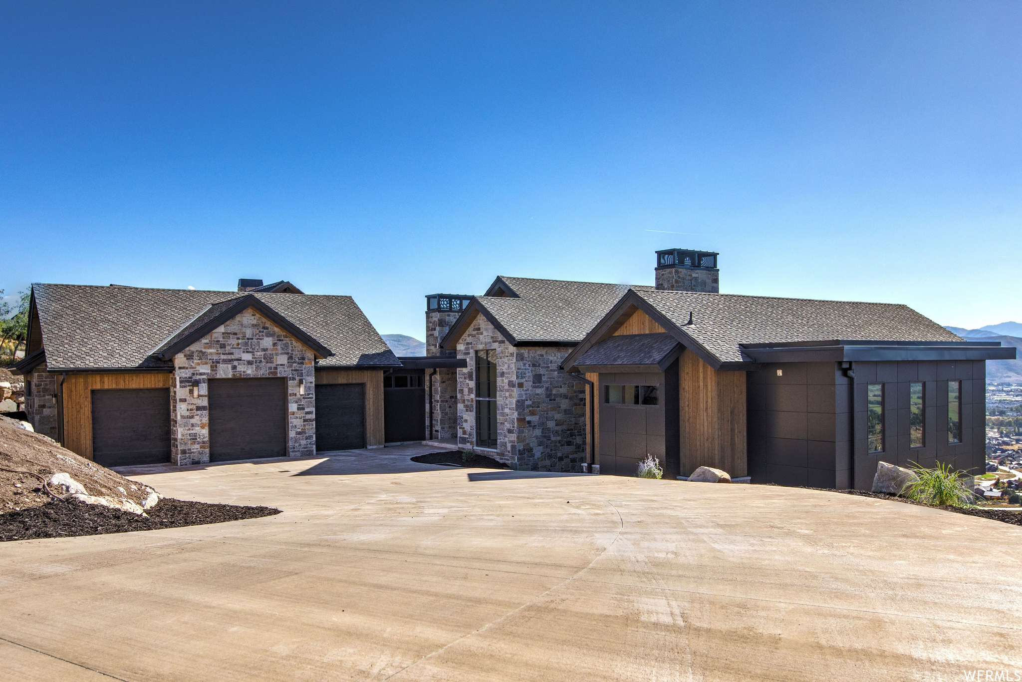 1417 N GOLD MOUNTAIN CIR #467