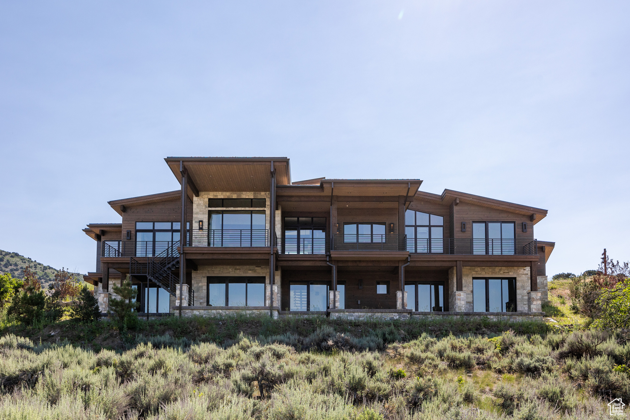2704 E BOULDER TOP LOOP
