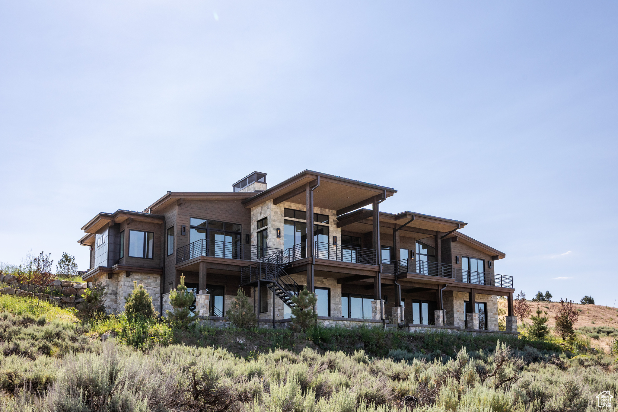2704 E BOULDER TOP LOOP