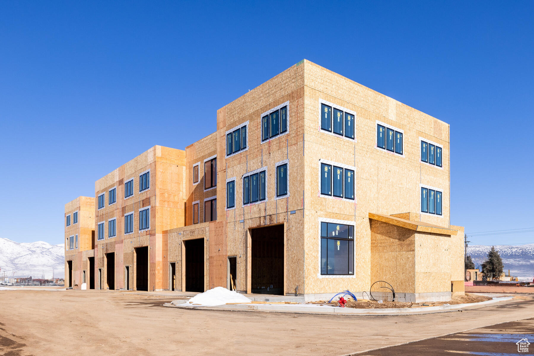 1922 S HIGHWAY 40 #1