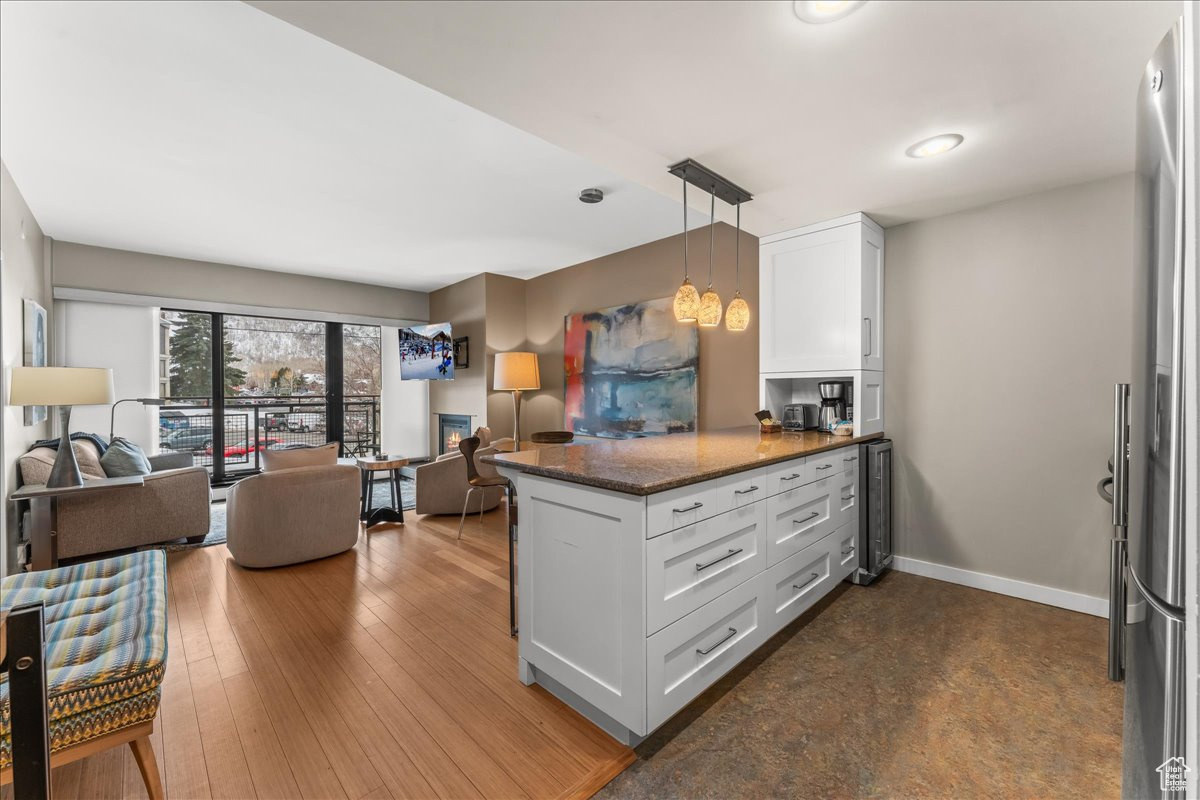 1482 EMPIRE AVE #308