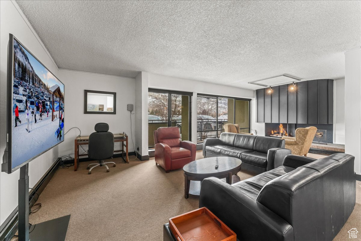 1482 EMPIRE AVE #308