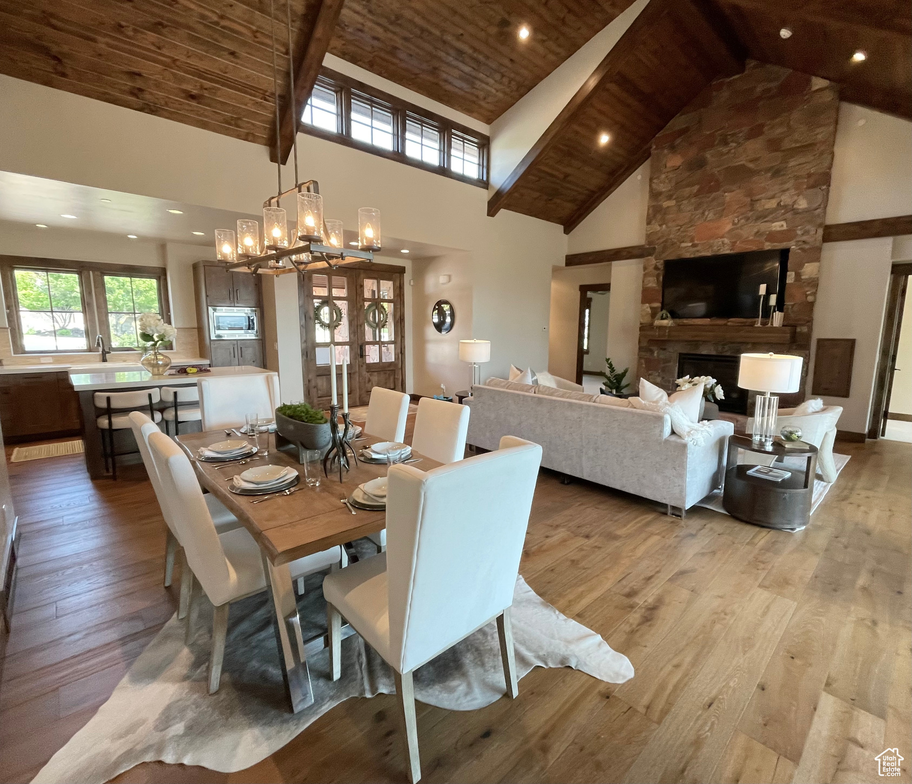 145 N CLUB CABINS CT #CC-9