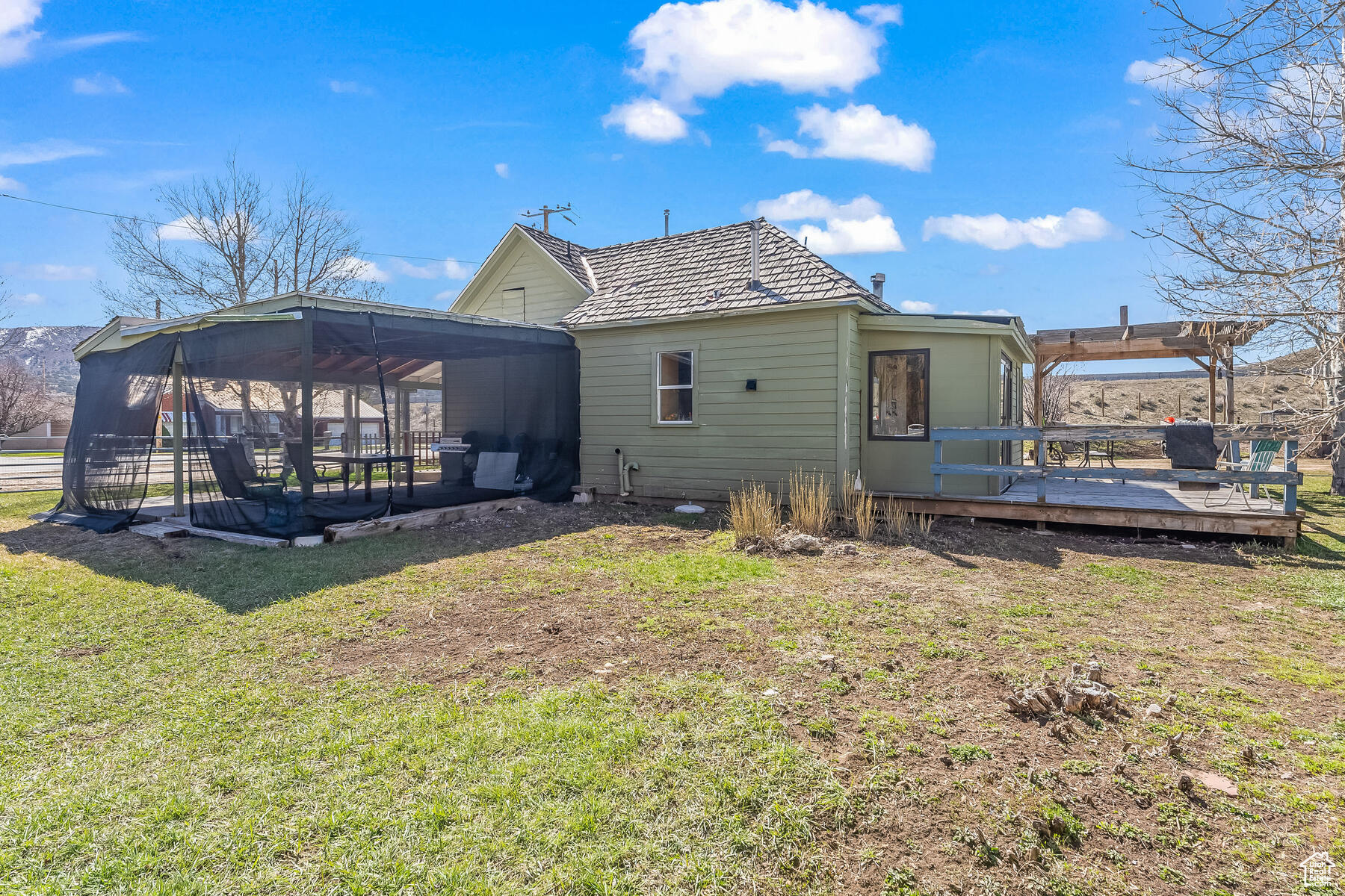 2170 S STATE ROAD 32