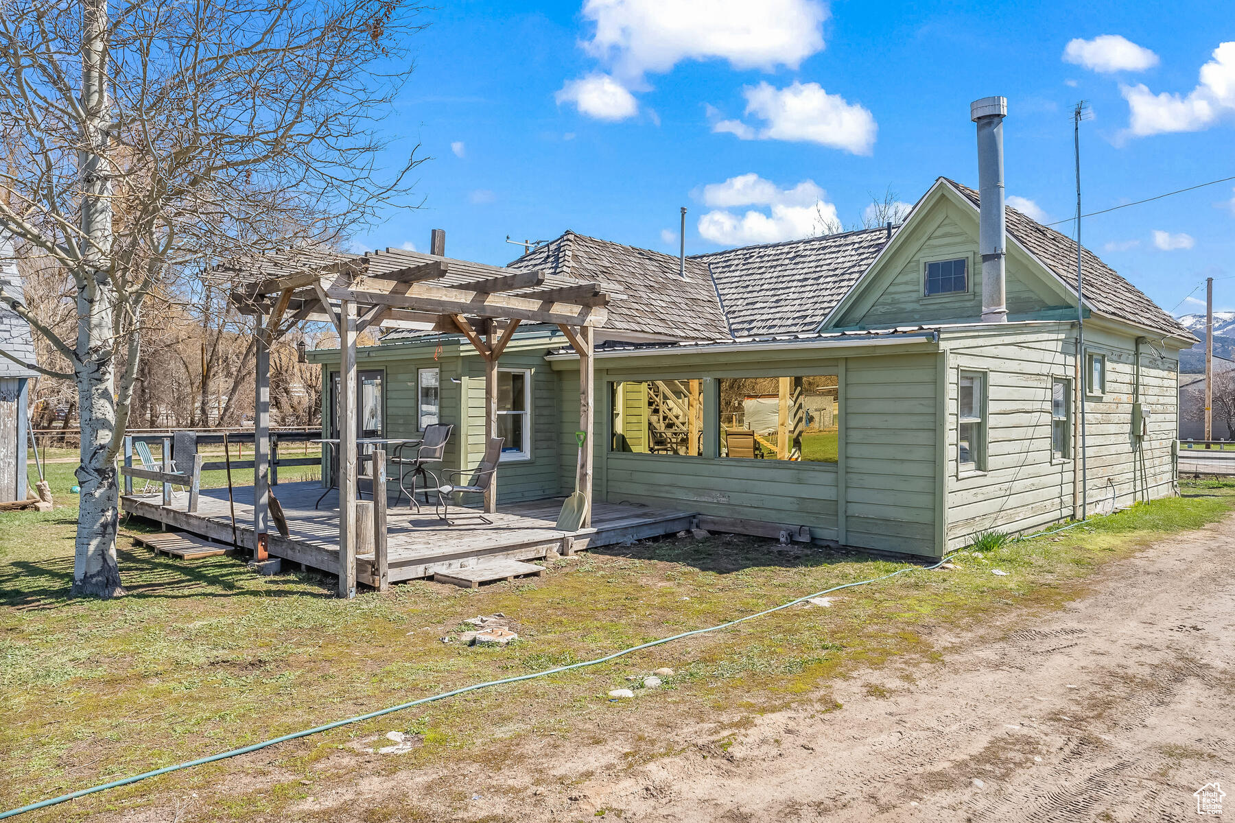 2170 S STATE ROAD 32