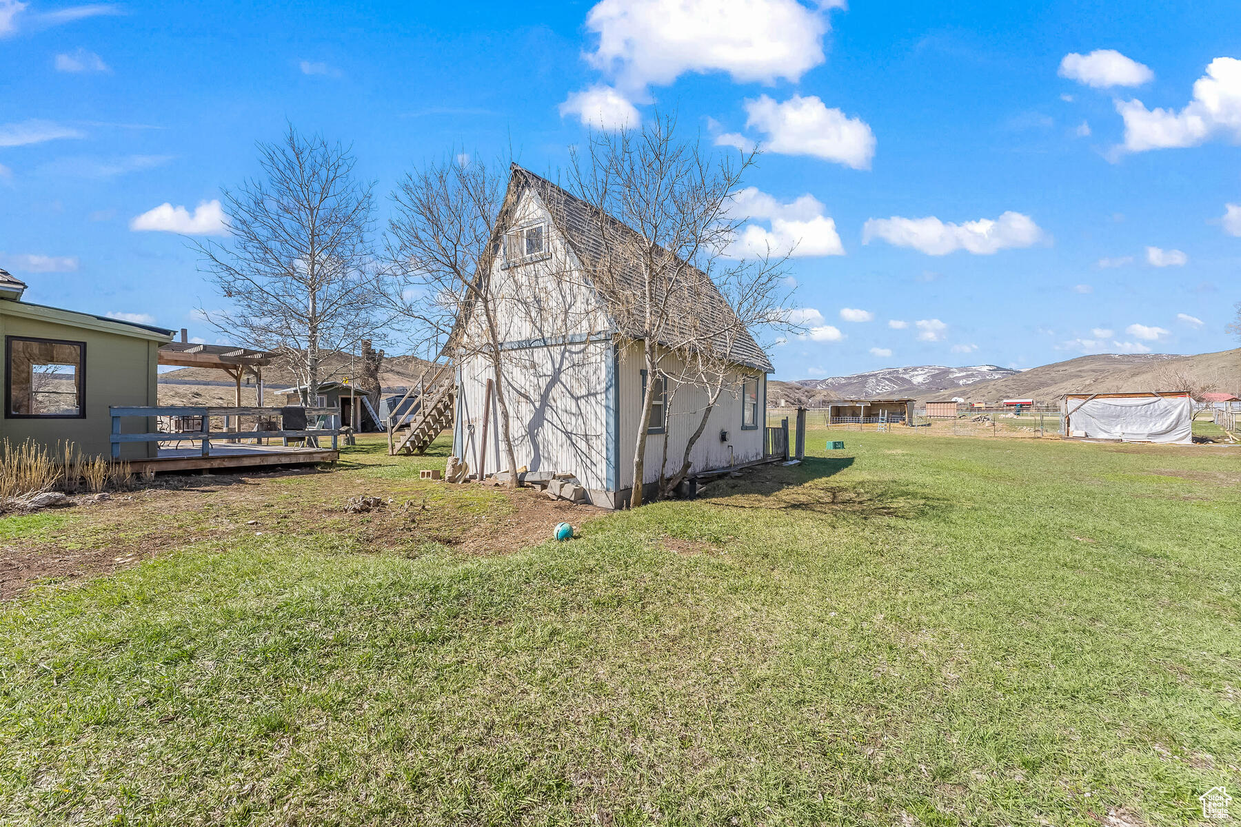2170 S STATE ROAD 32