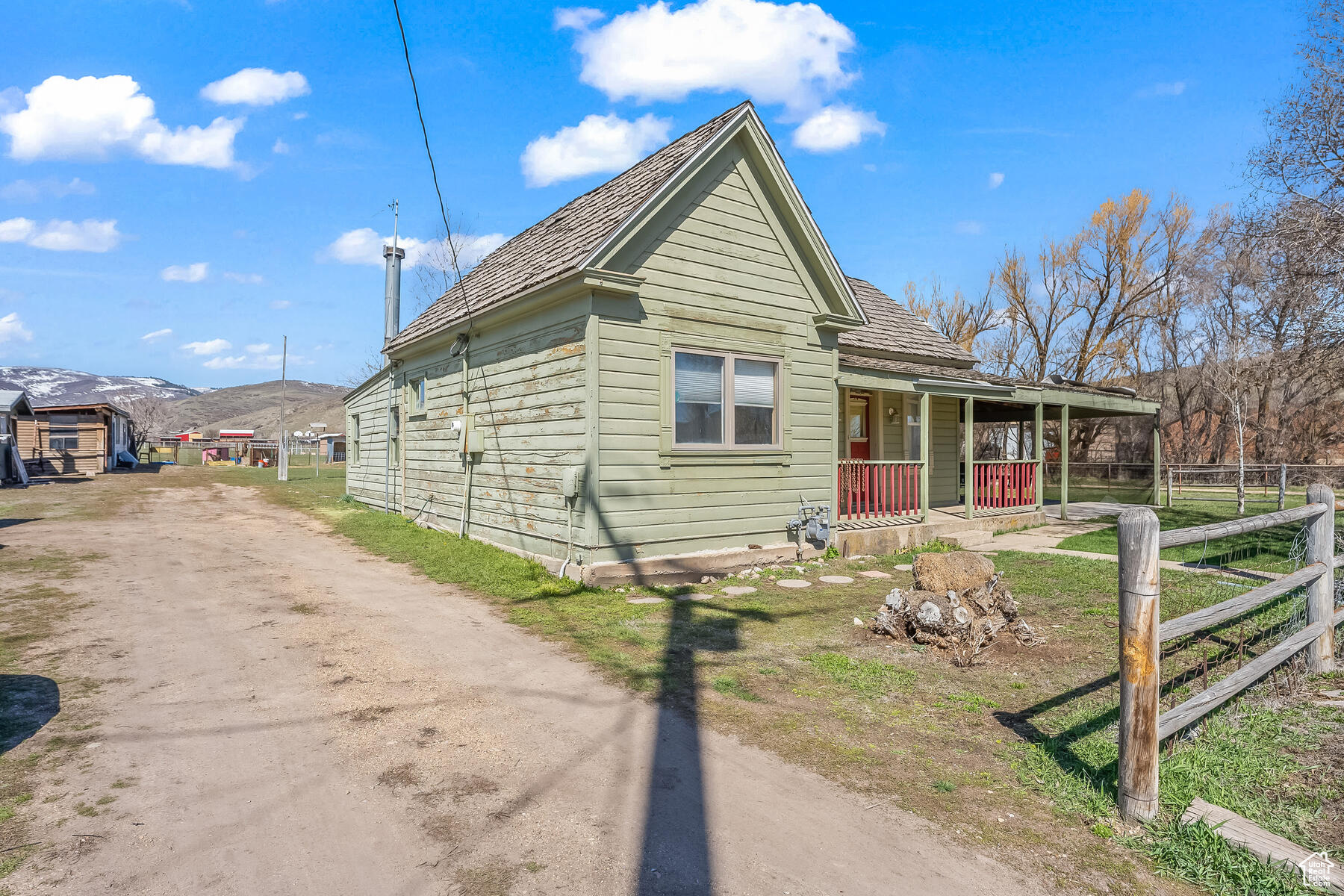 2170 S STATE ROAD 32