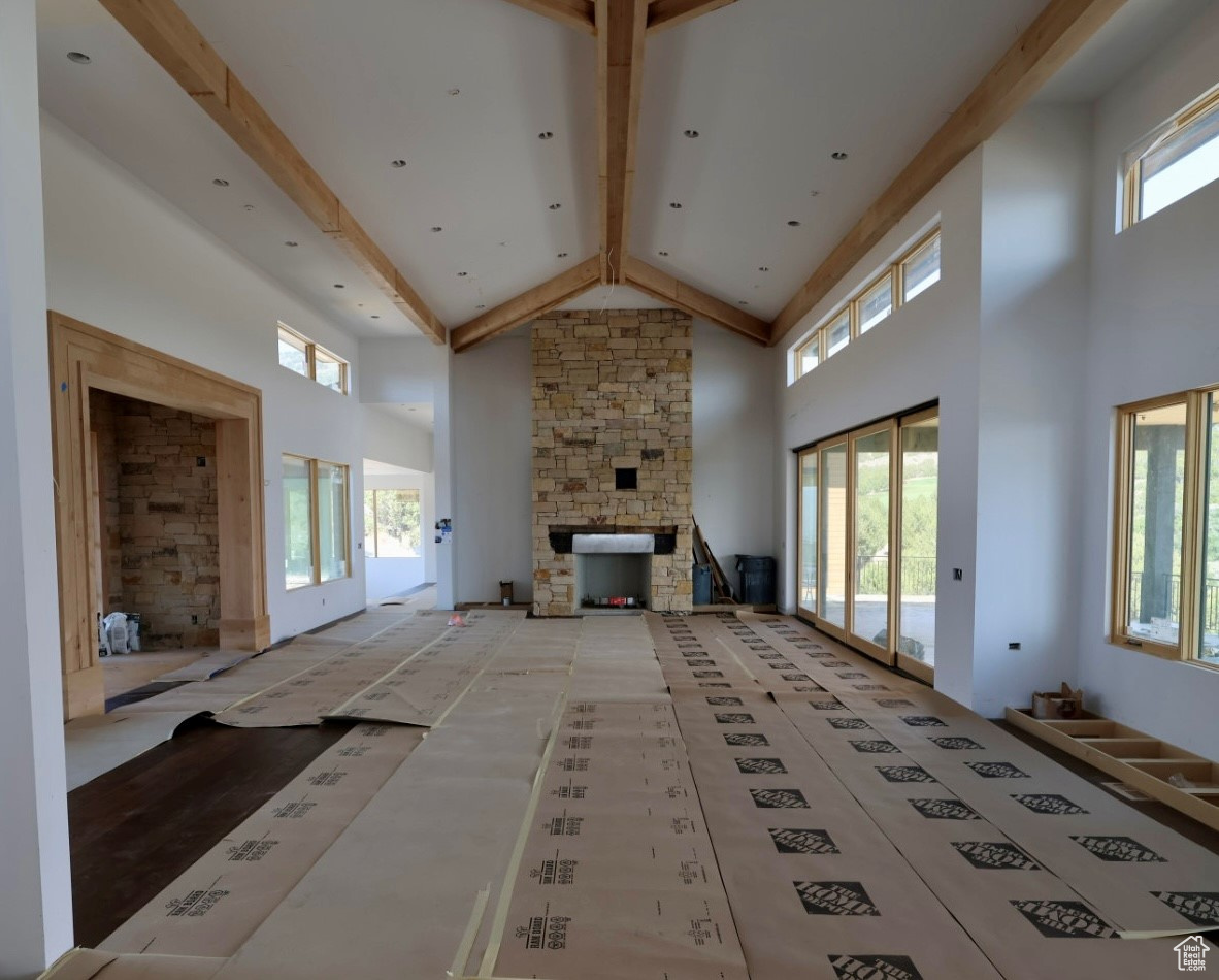 2754 E BOULDER TOP LOOP