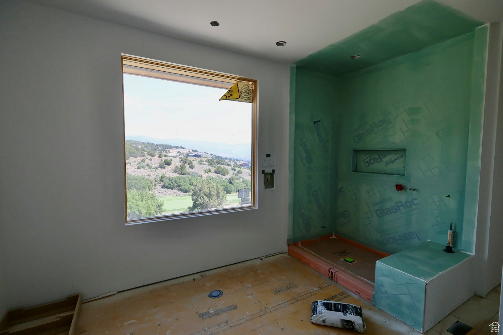 2754 E BOULDER TOP LOOP