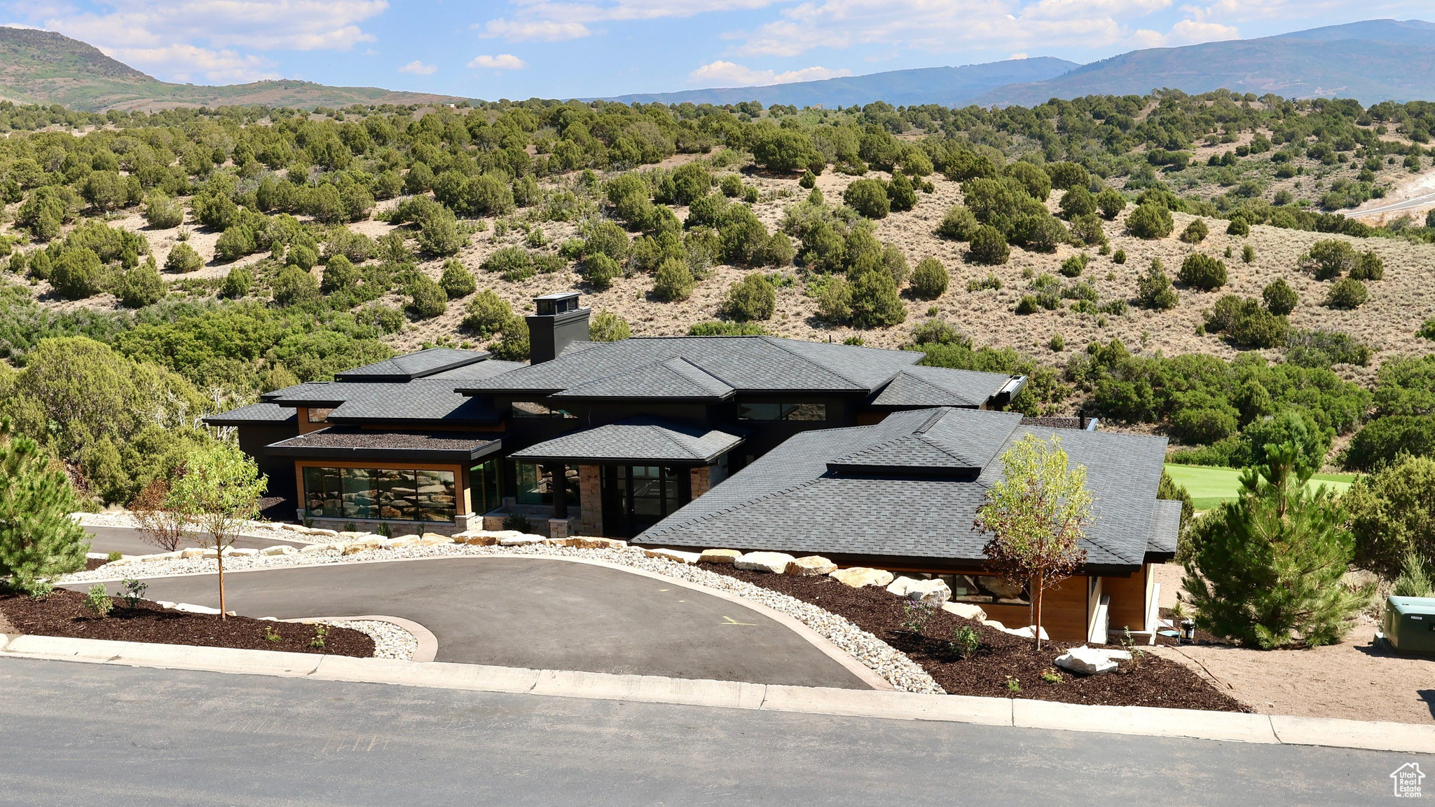 2754 E BOULDER TOP LOOP