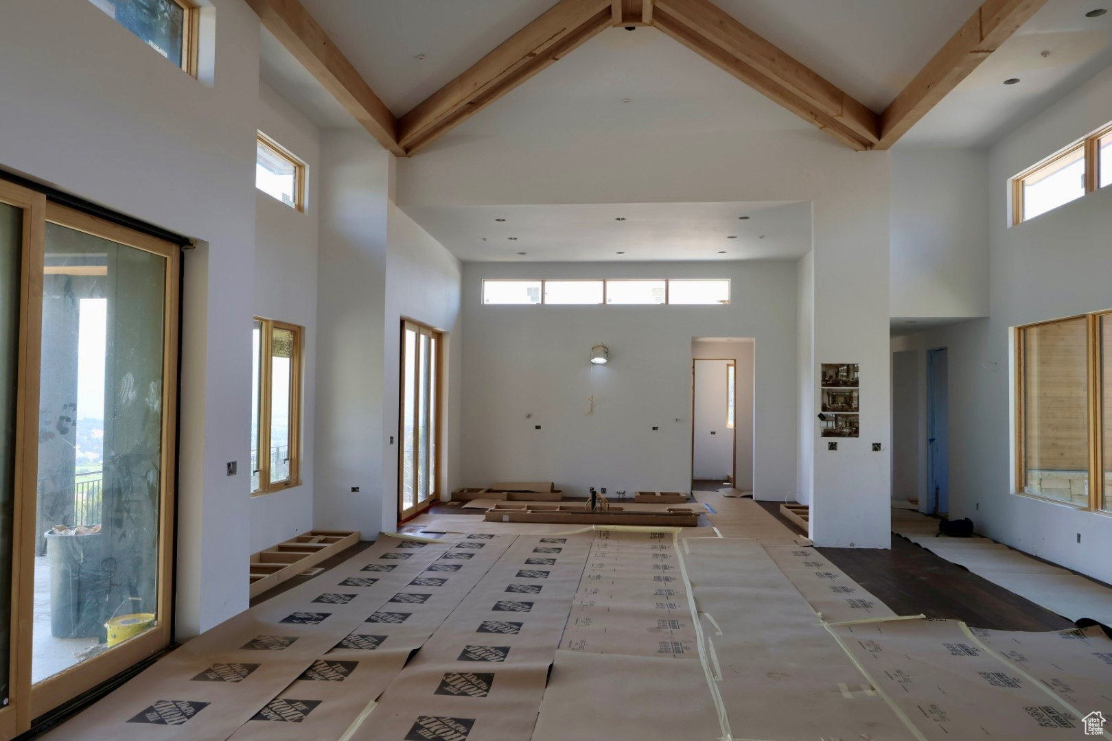 2754 E BOULDER TOP LOOP