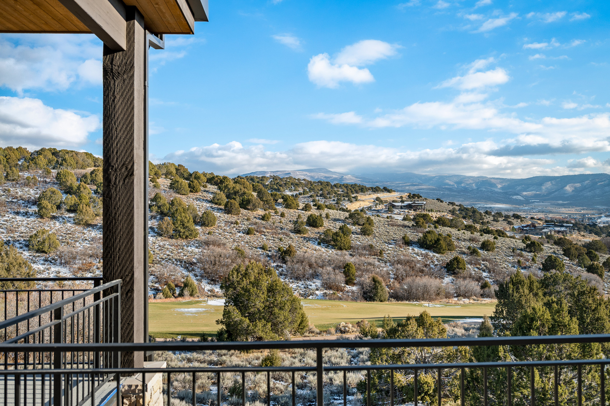 2754 E BOULDER TOP LOOP