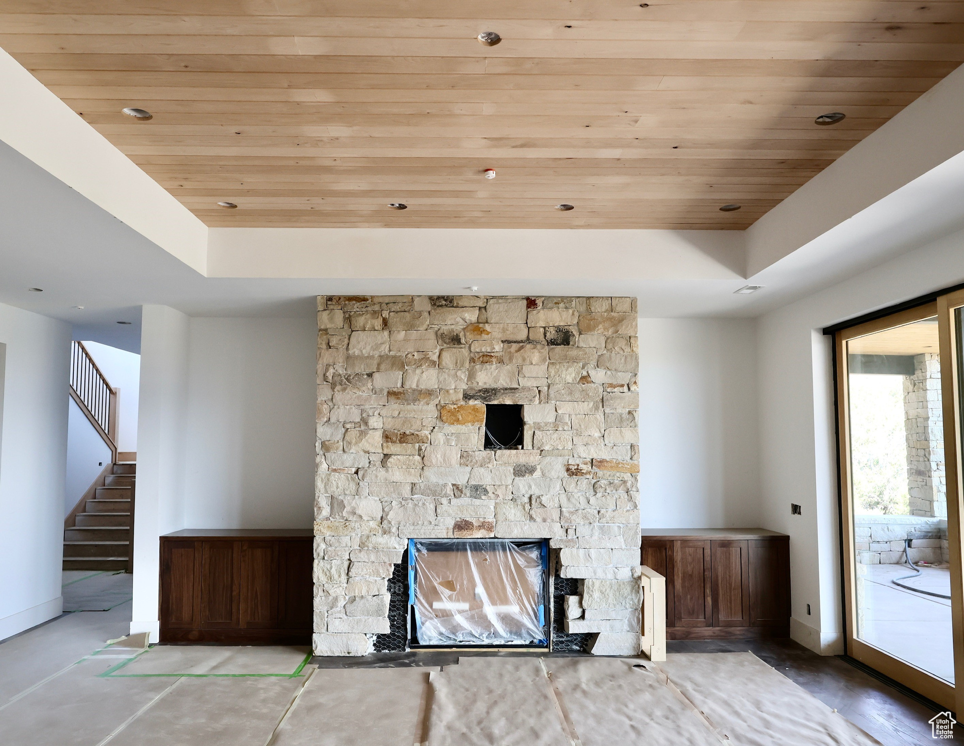 2754 E BOULDER TOP LOOP