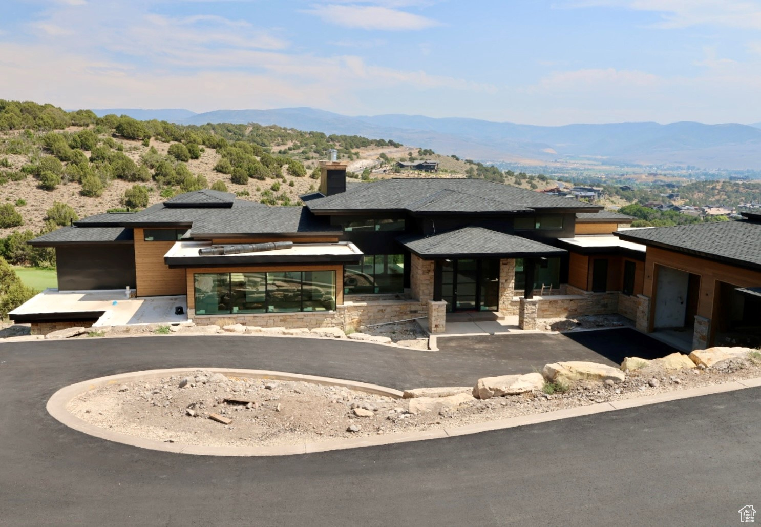 2754 E BOULDER TOP LOOP