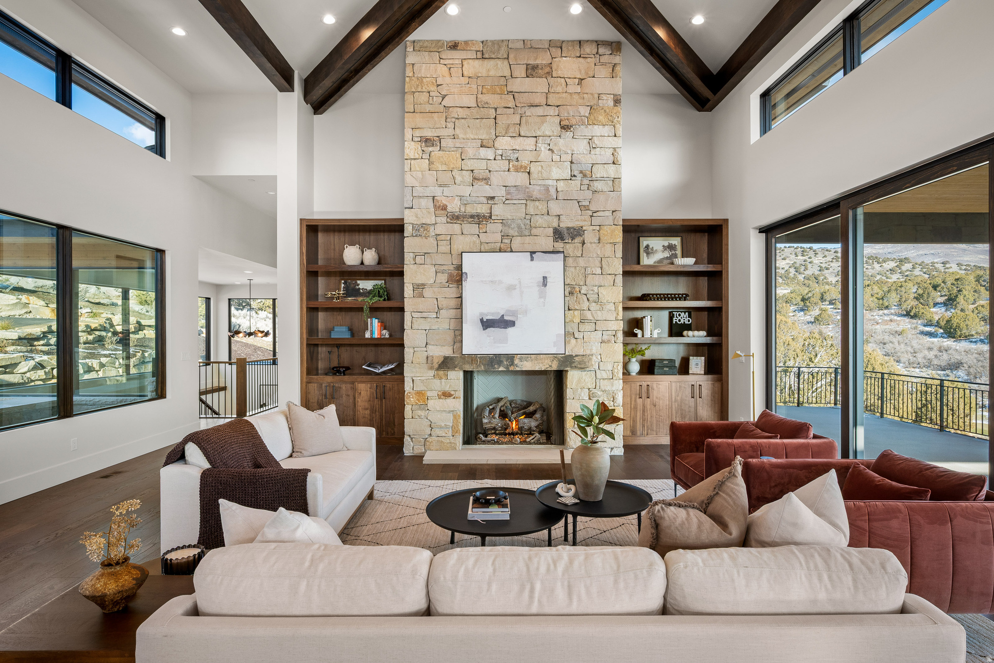 2754 E BOULDER TOP LOOP