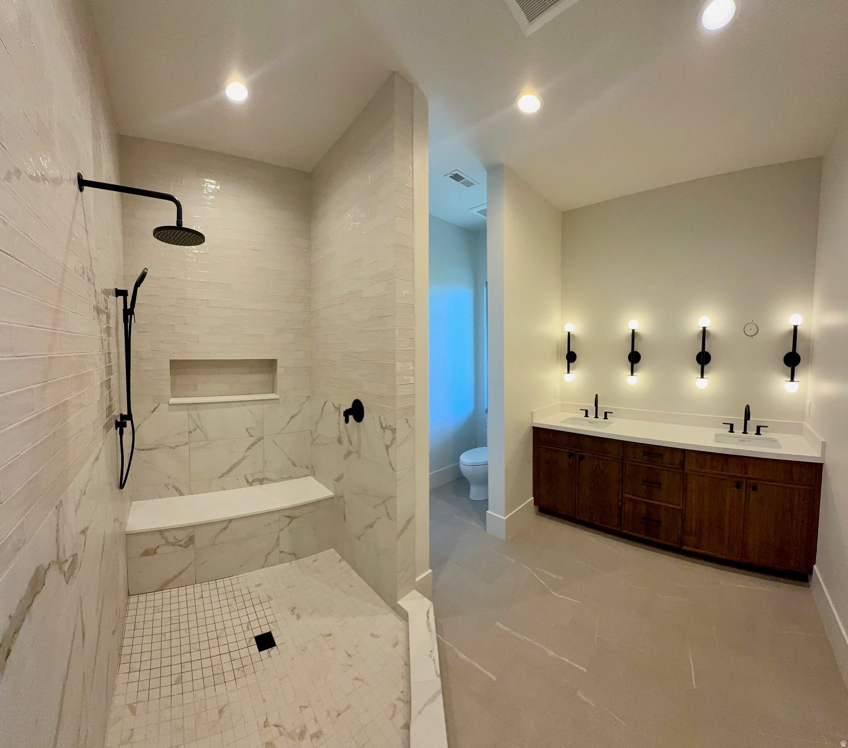 2754 E BOULDER TOP LOOP