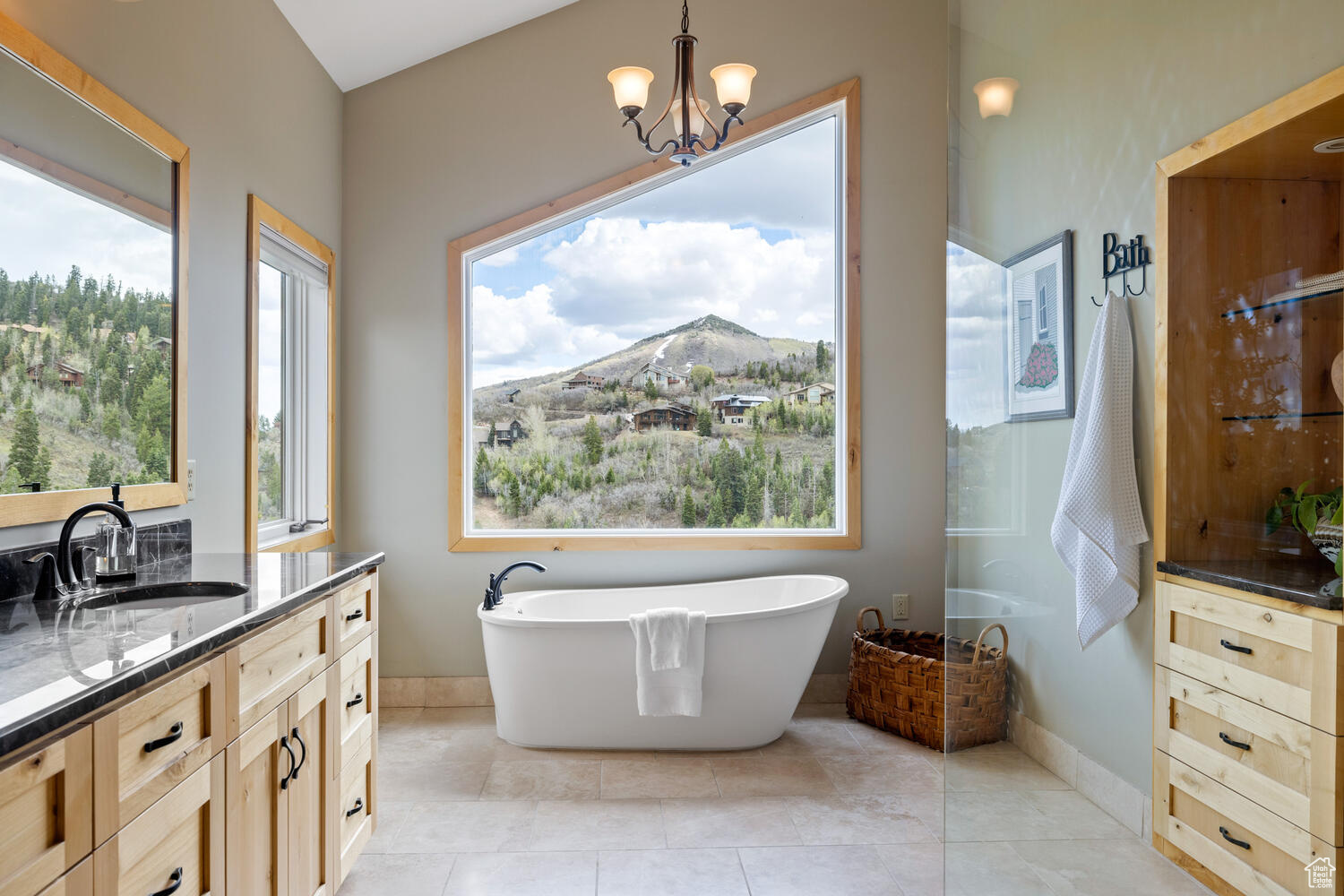 7688 BUCKBOARD DR
