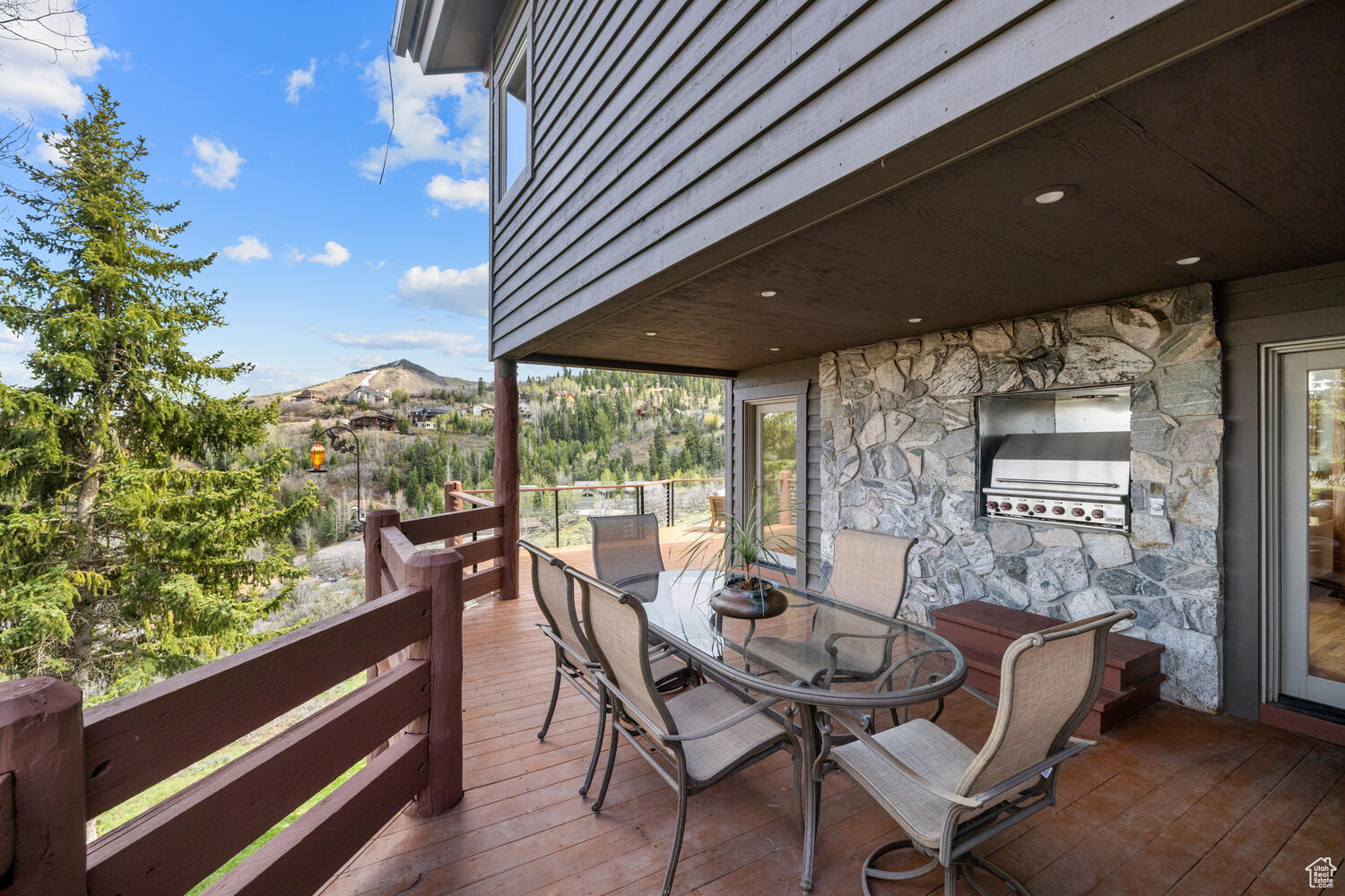 7688 BUCKBOARD DR