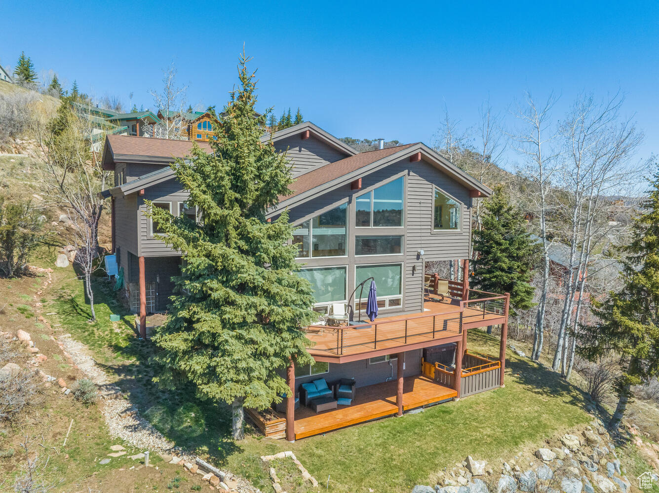 7688 BUCKBOARD DR