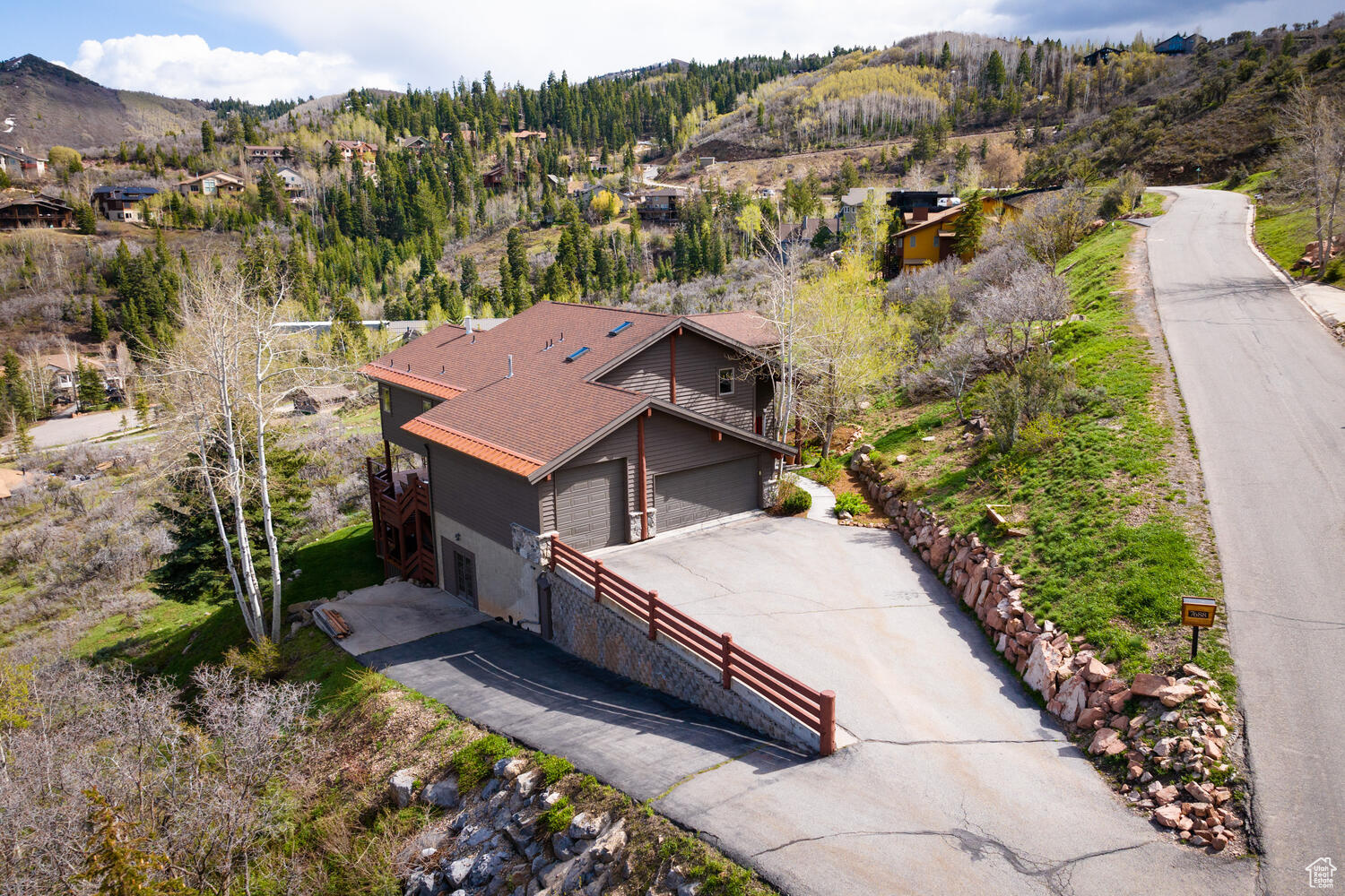 7688 BUCKBOARD DR
