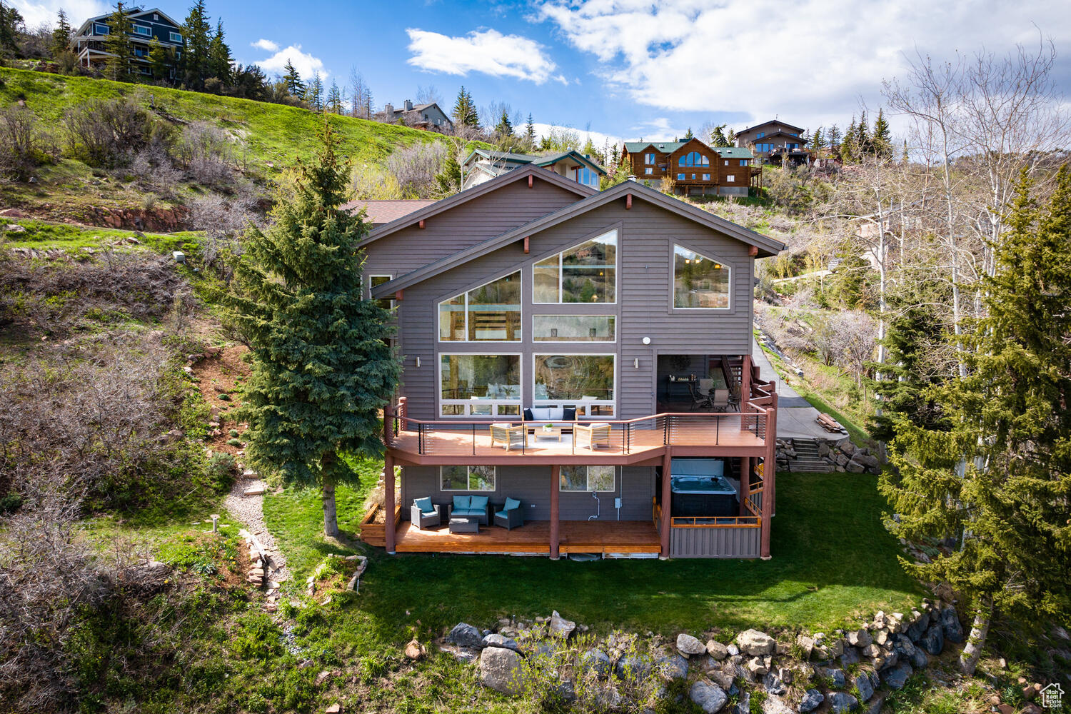 7688 BUCKBOARD DR