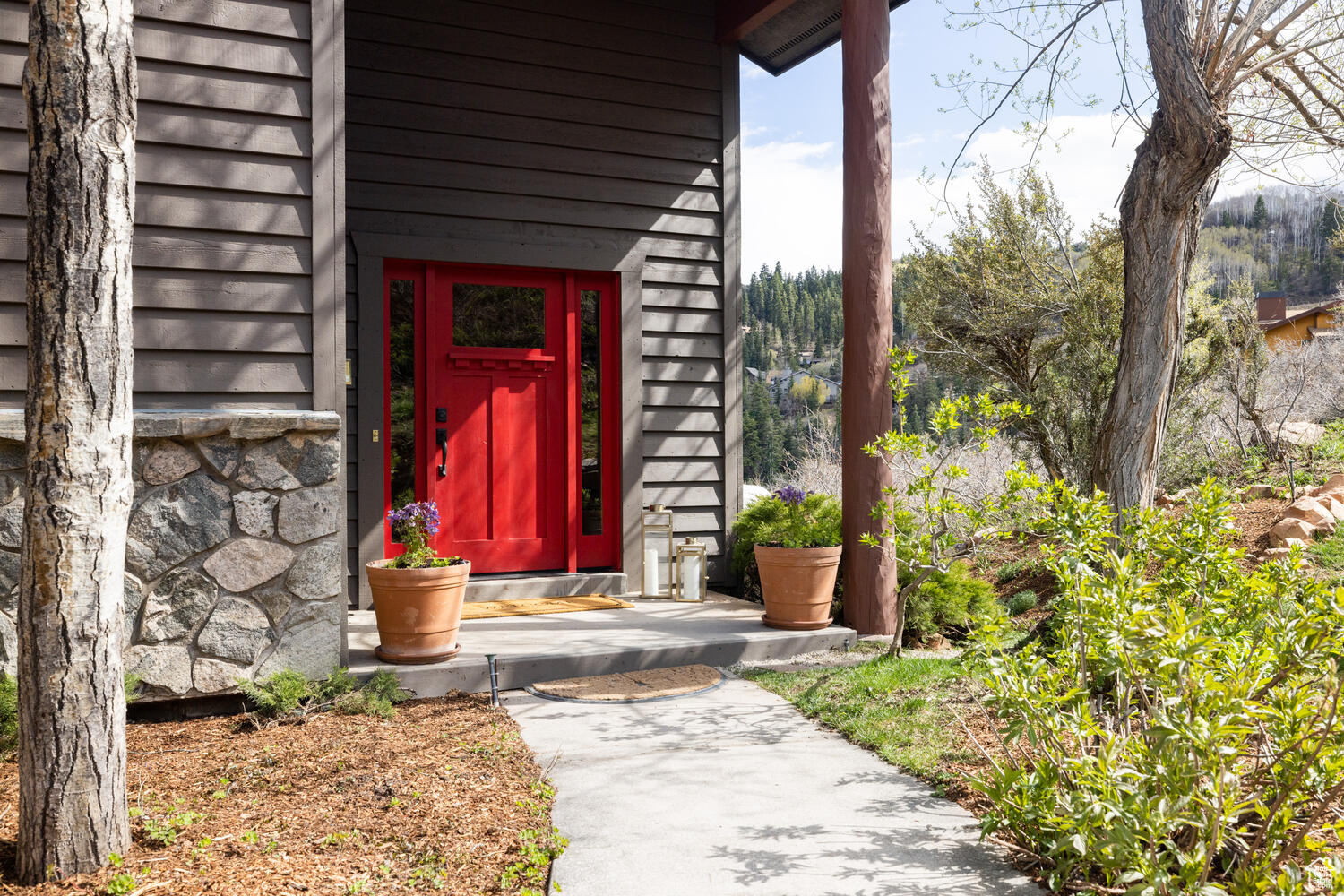7688 BUCKBOARD DR