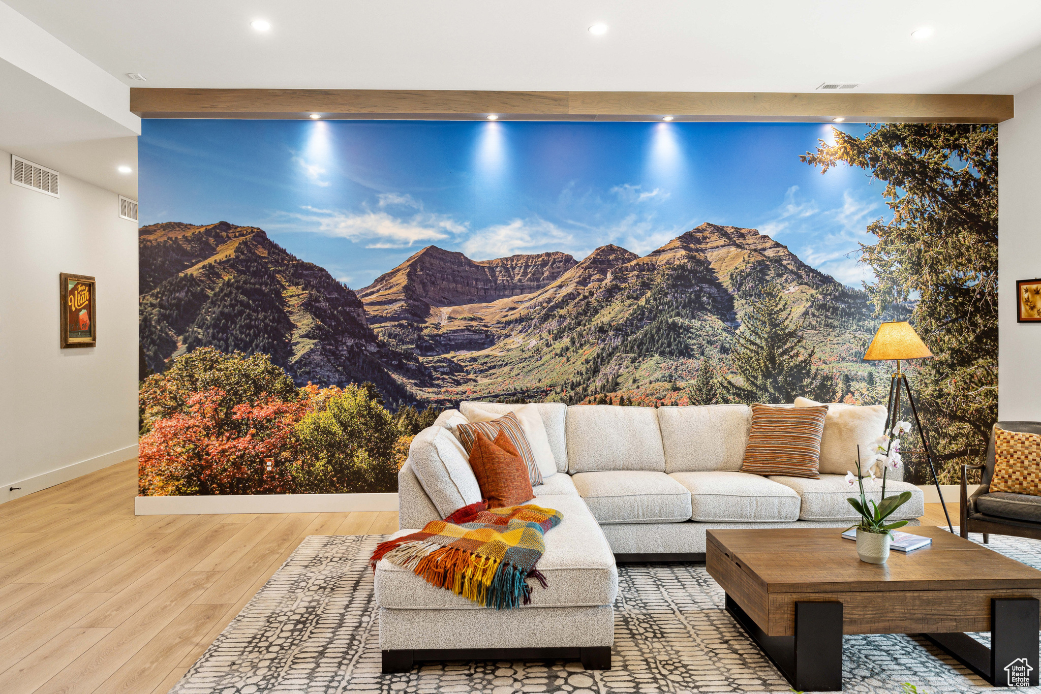 2778 E BOULDER TOP LOOP