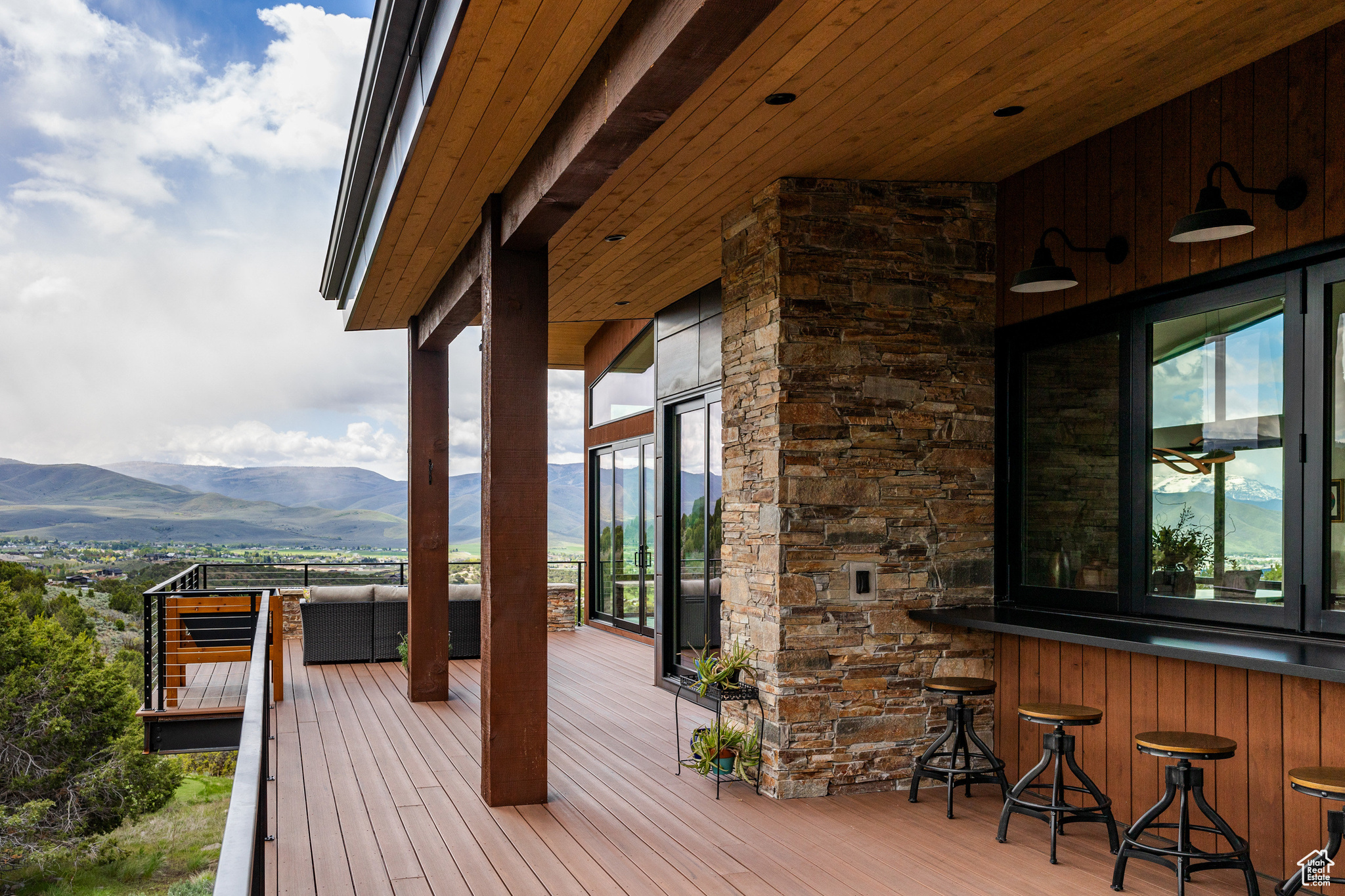 2778 E BOULDER TOP LOOP