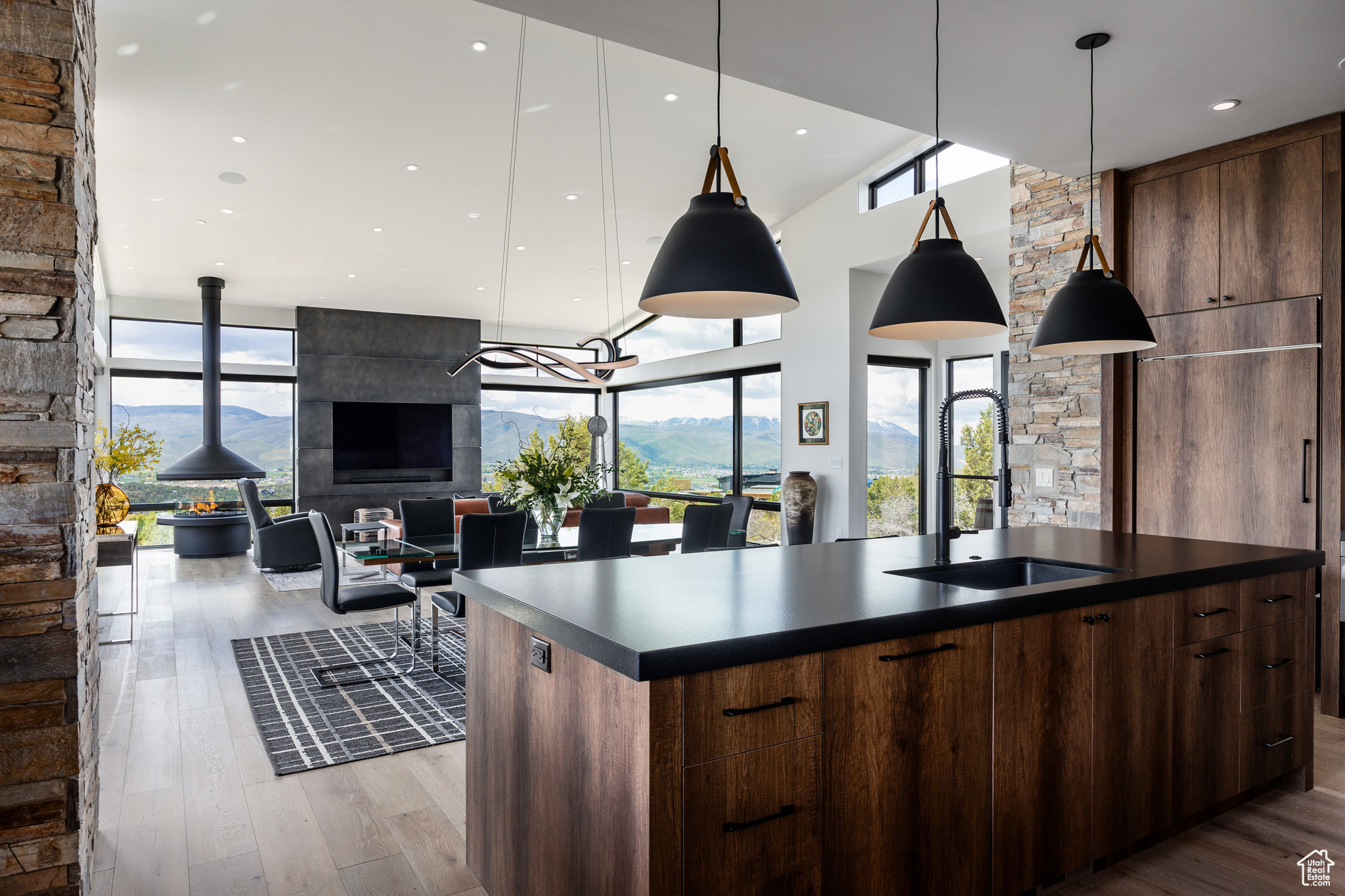 2778 E BOULDER TOP LOOP