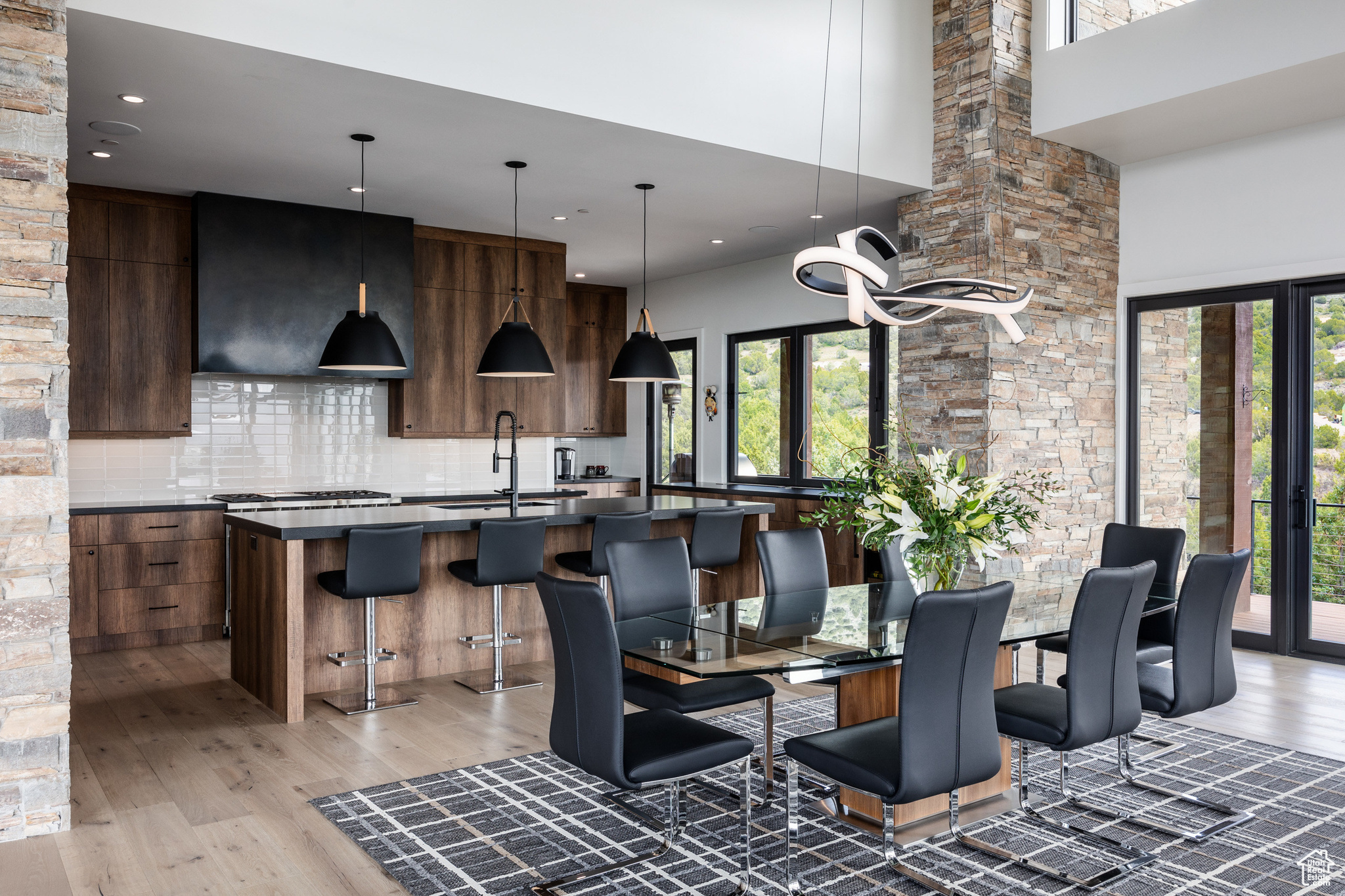 2778 E BOULDER TOP LOOP