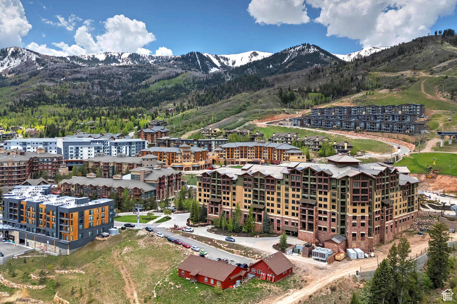 3855 N GRAND SUMMIT DR #468