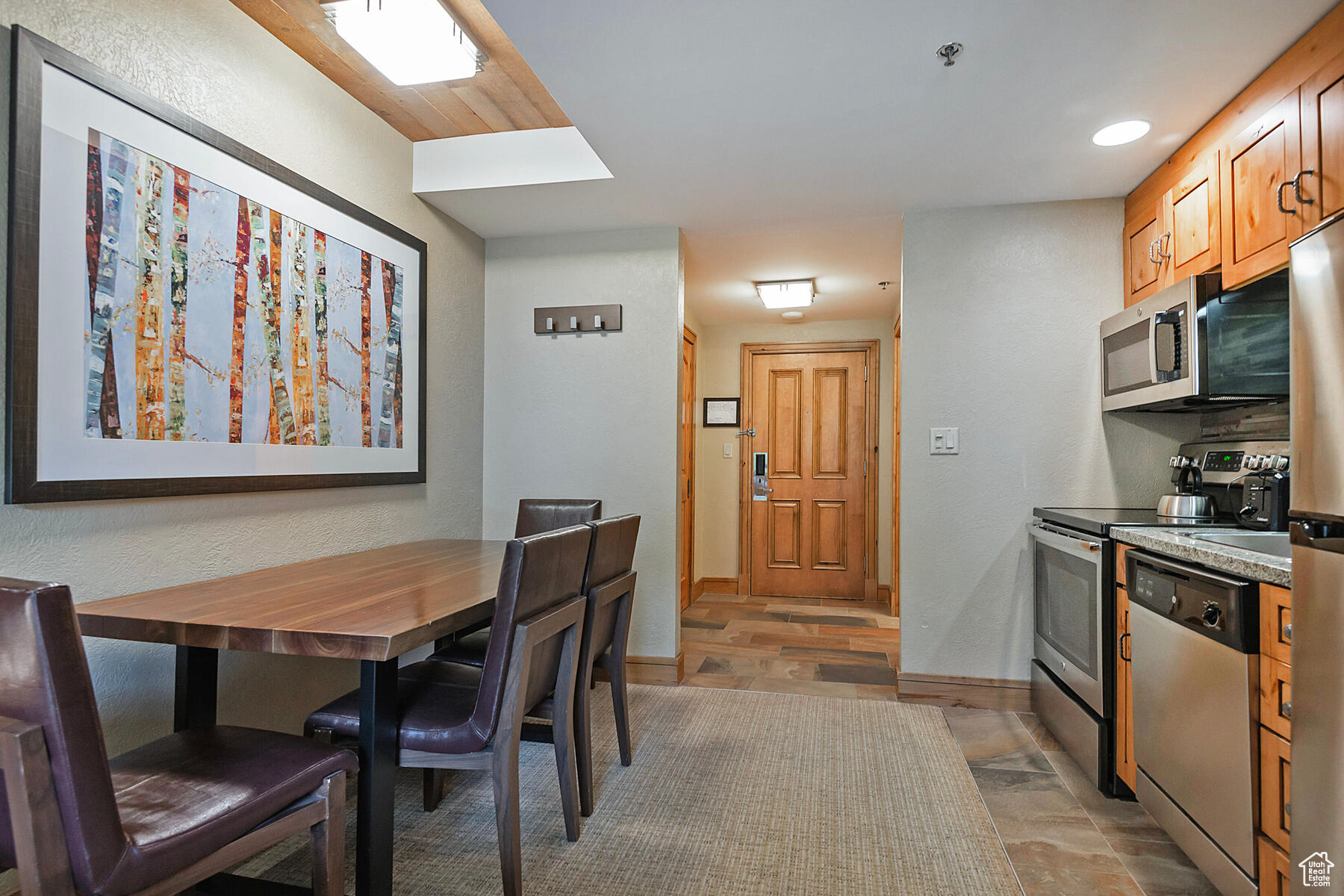 3855 N GRAND SUMMIT DR #468