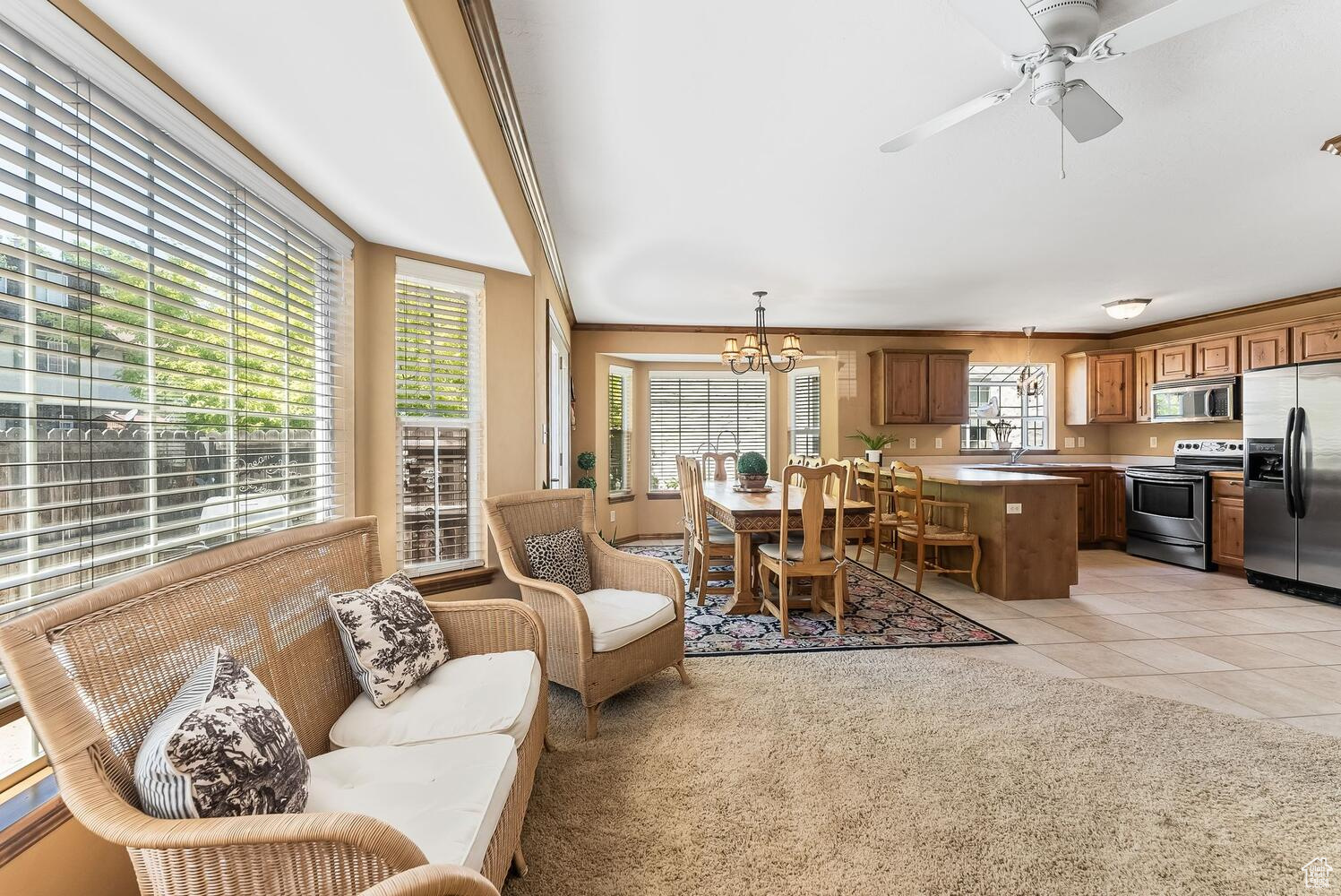 164 GENEVA DR