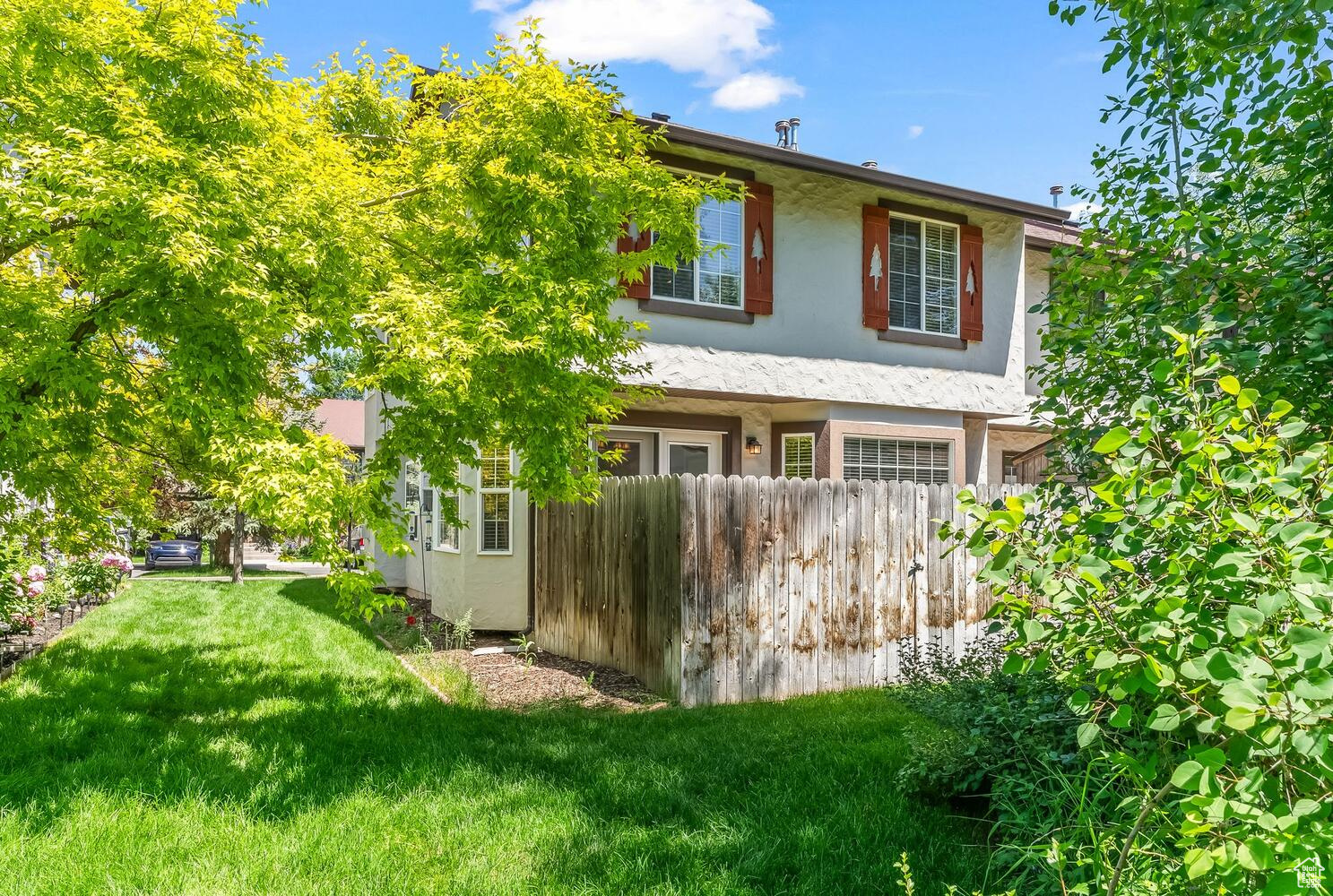 164 GENEVA DR